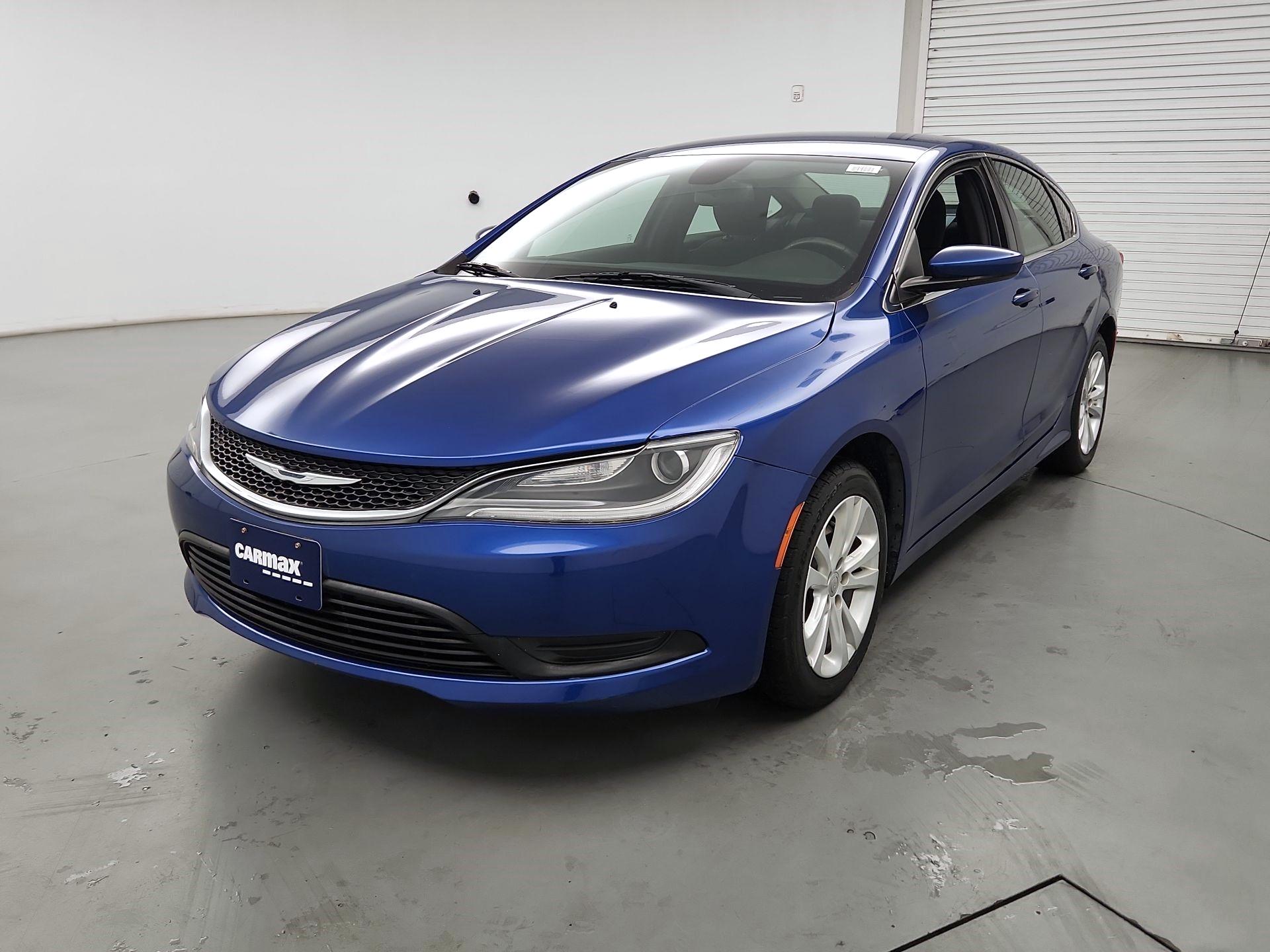 Thumbnail: 2017 Chrysler 200 - 3