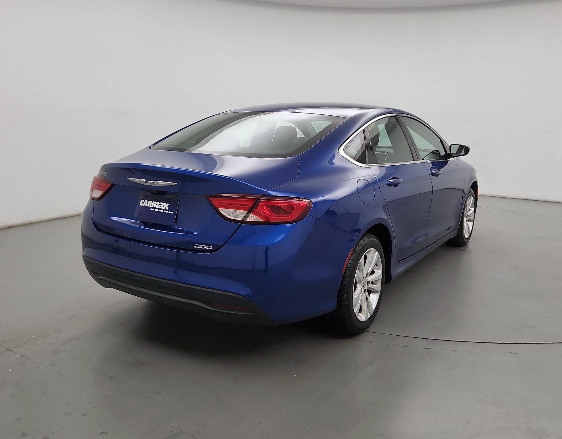 Thumbnail: 2017 Chrysler 200 - 5