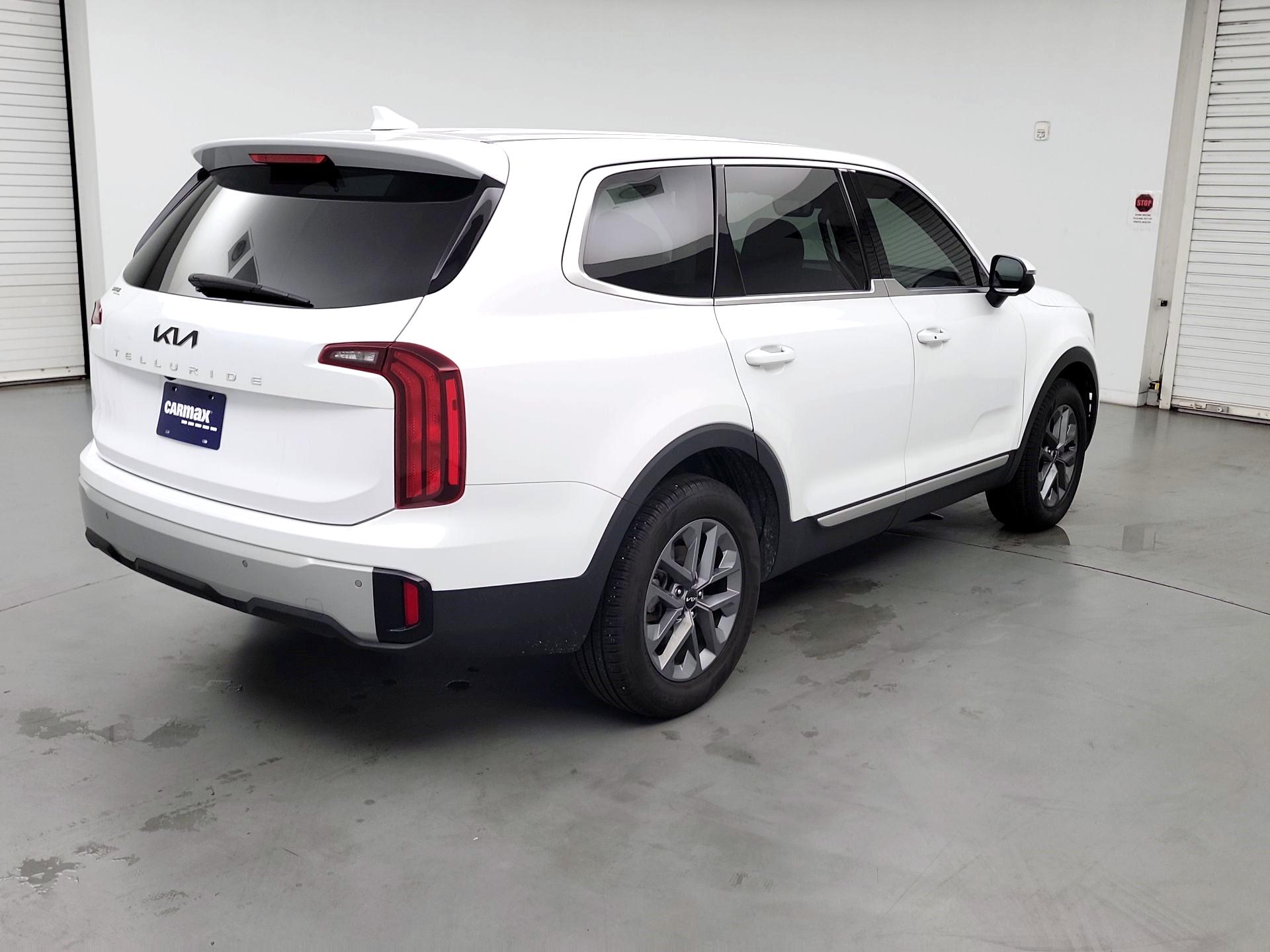 Thumbnail: 2023 Kia Telluride - 5