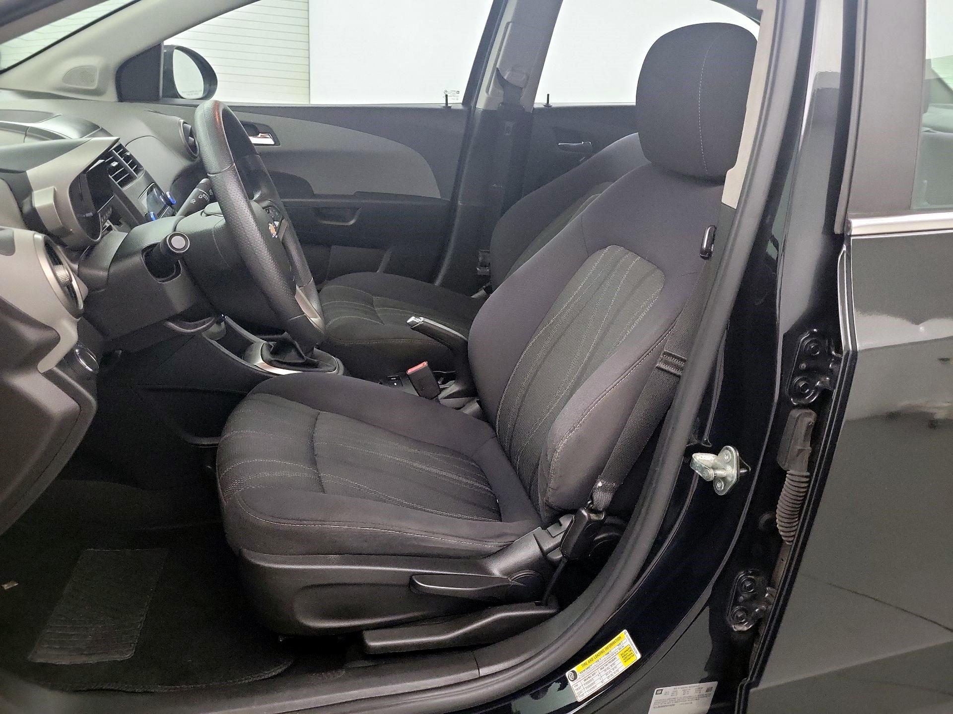 Thumbnail: 2015 Chevrolet Sonic - 9