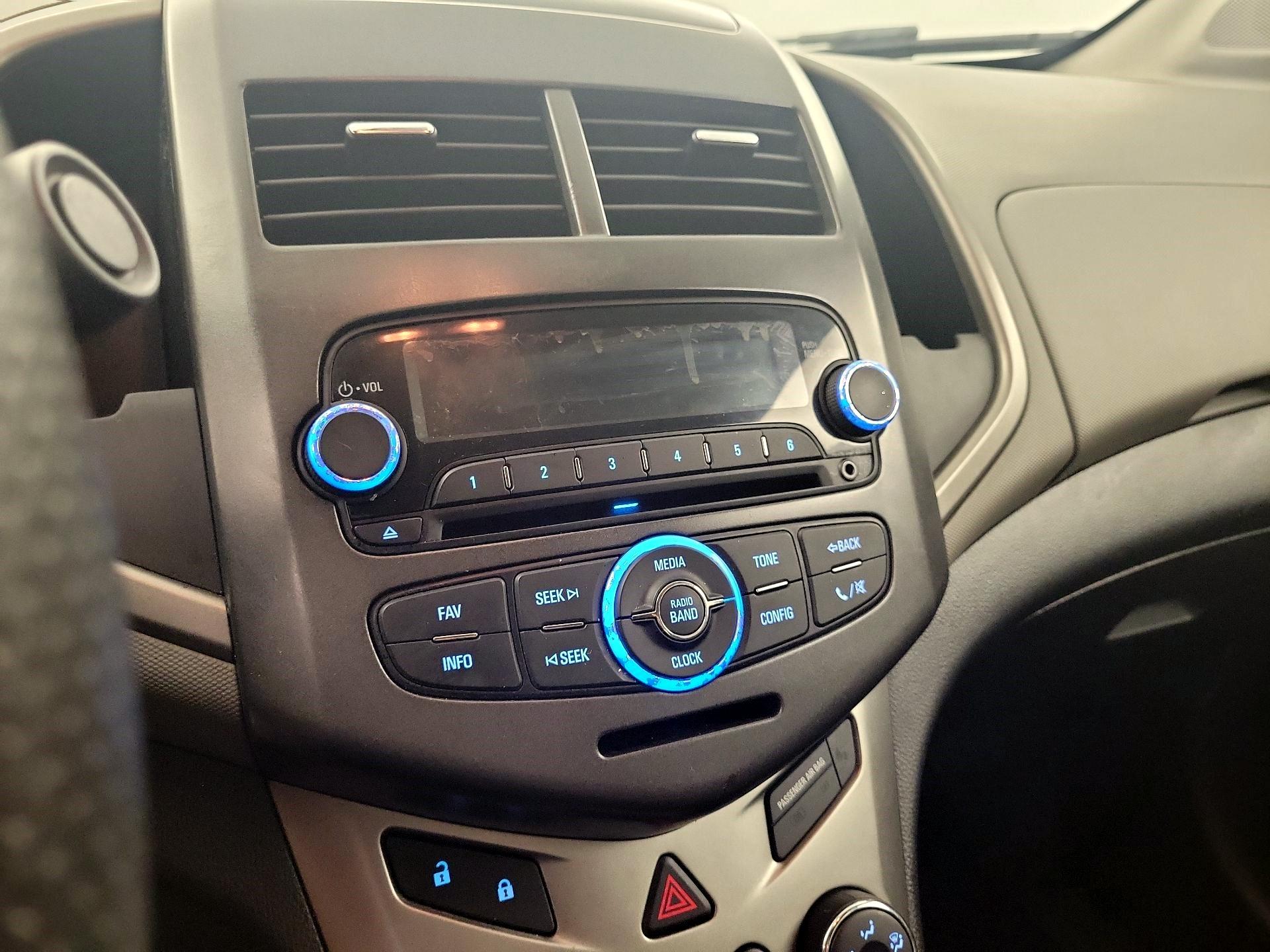 Thumbnail: 2015 Chevrolet Sonic - 12