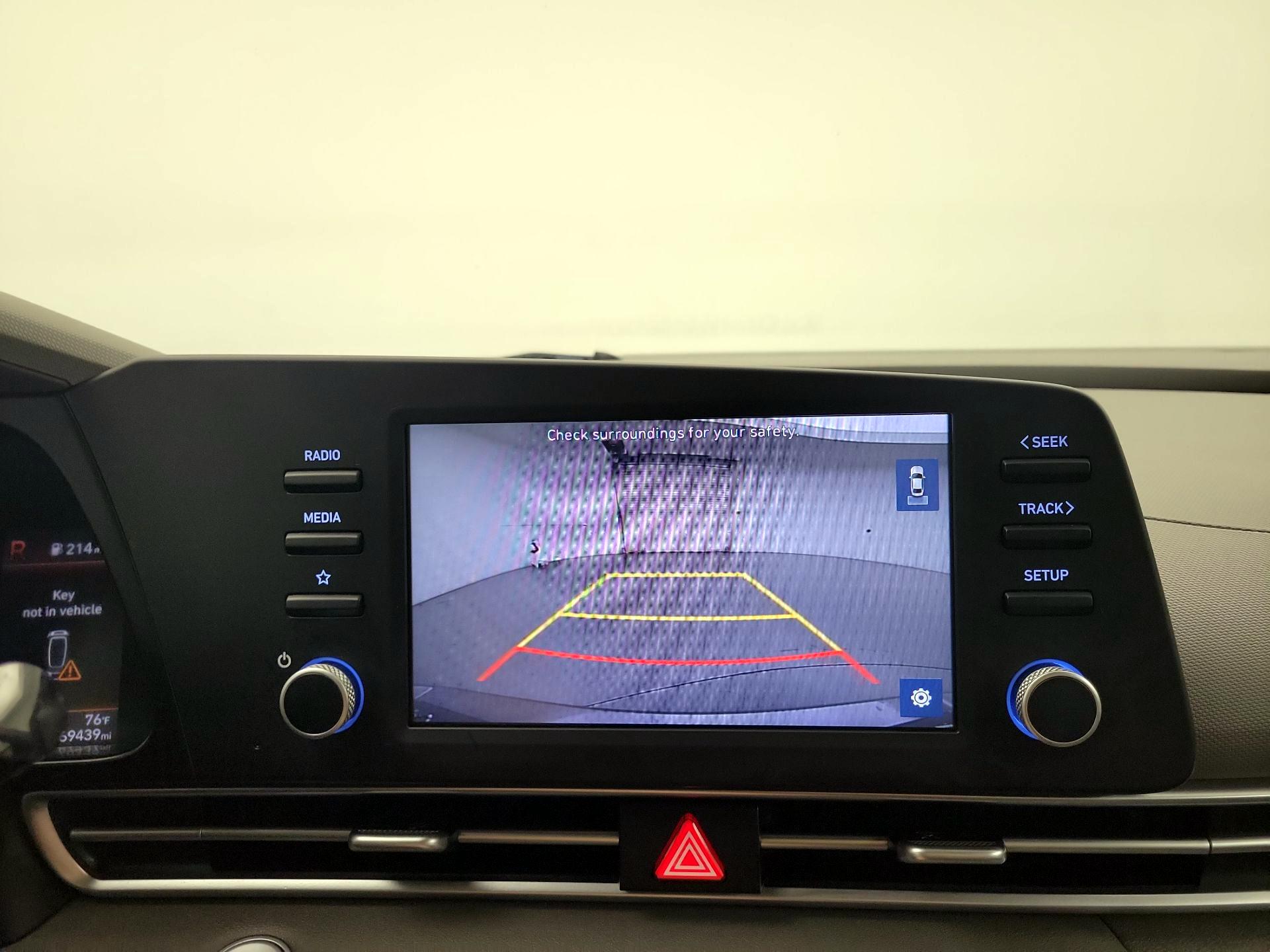 Thumbnail: 2021 Hyundai Elantra - 14