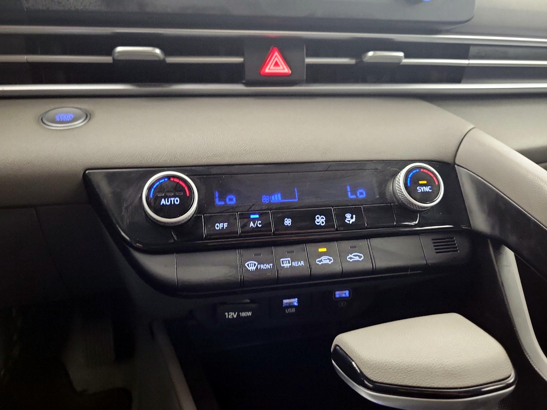Thumbnail: 2021 Hyundai Elantra - 16