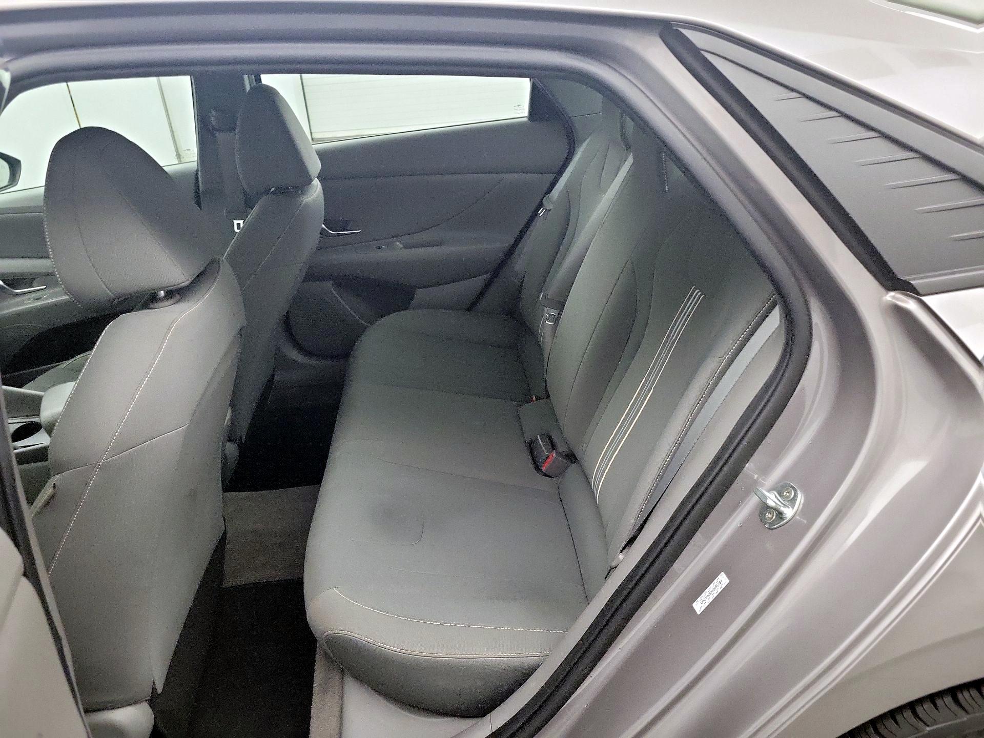 Thumbnail: 2021 Hyundai Elantra - 19