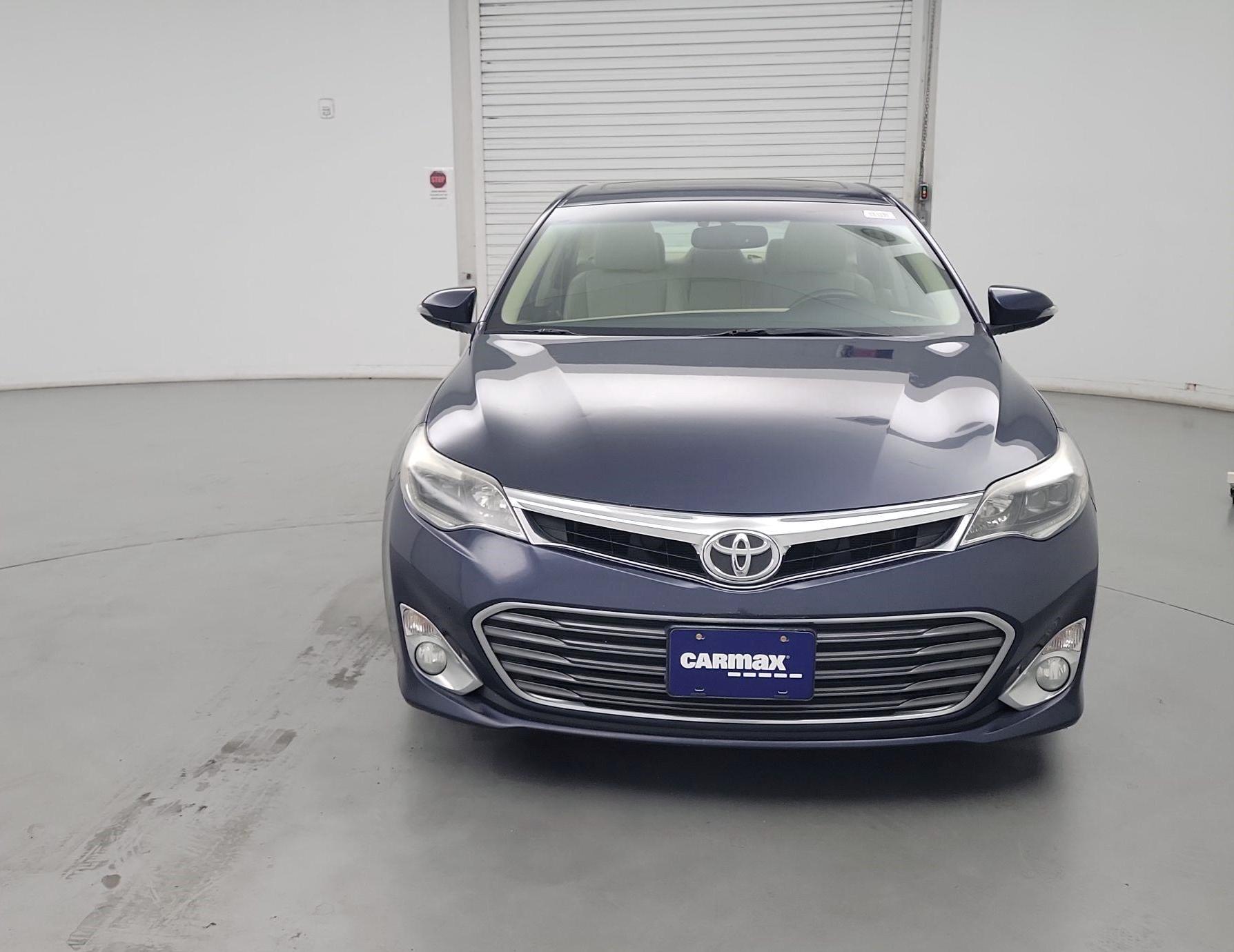 Thumbnail: 2015 Toyota Avalon - 2