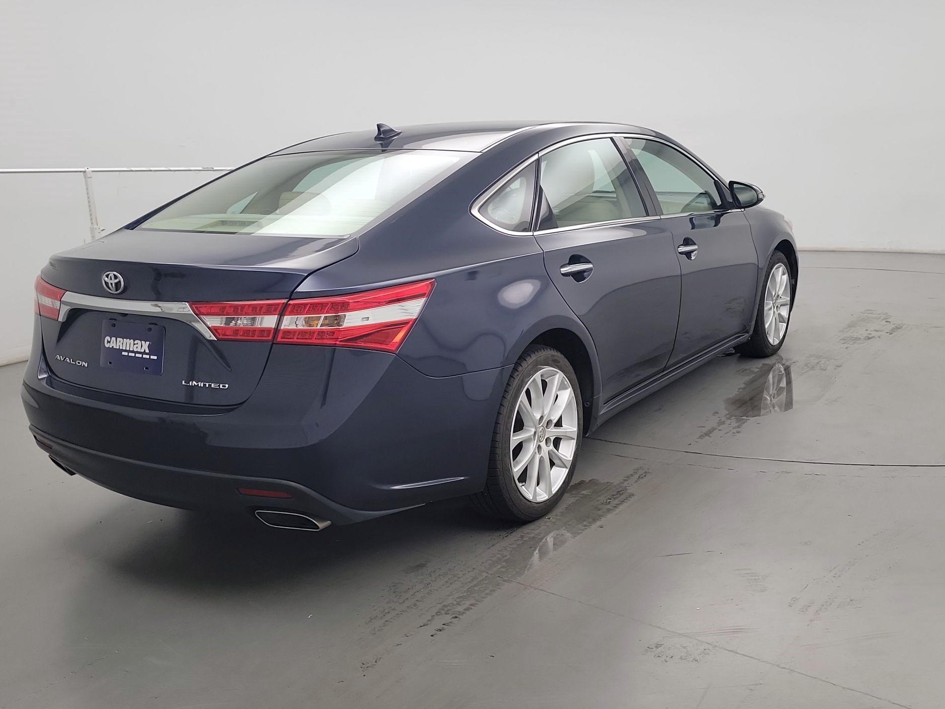Thumbnail: 2015 Toyota Avalon - 5