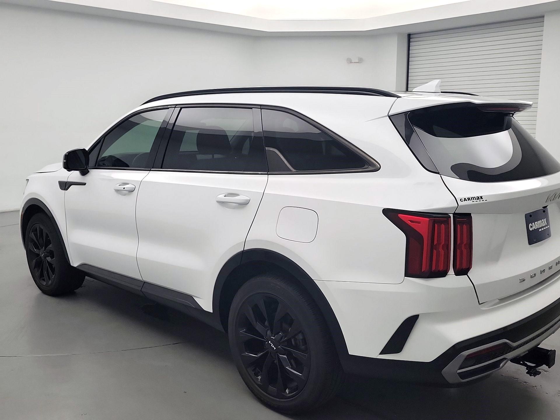 Thumbnail: 2022 Kia Sorento - 7