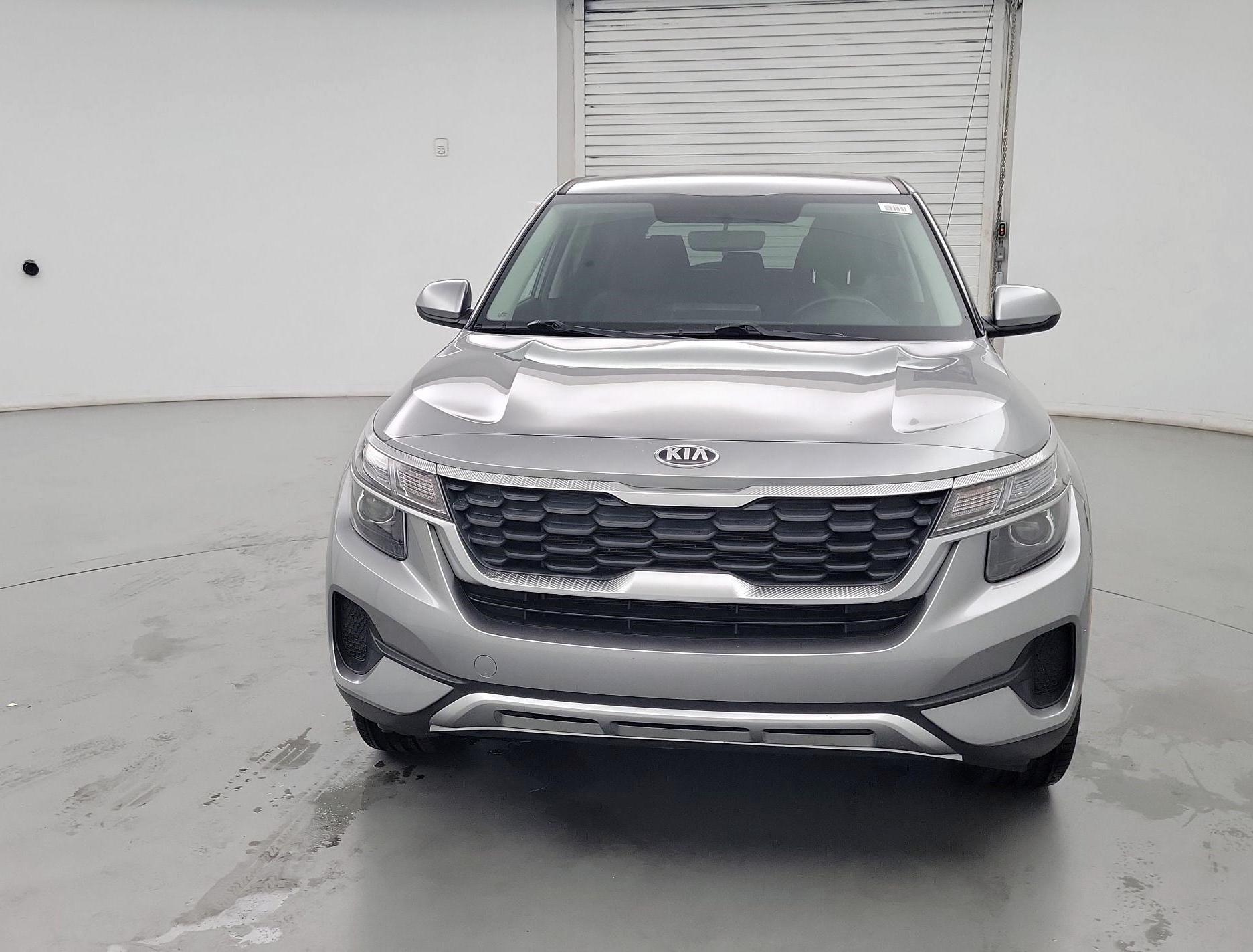 Thumbnail: 2021 Kia Seltos - 2
