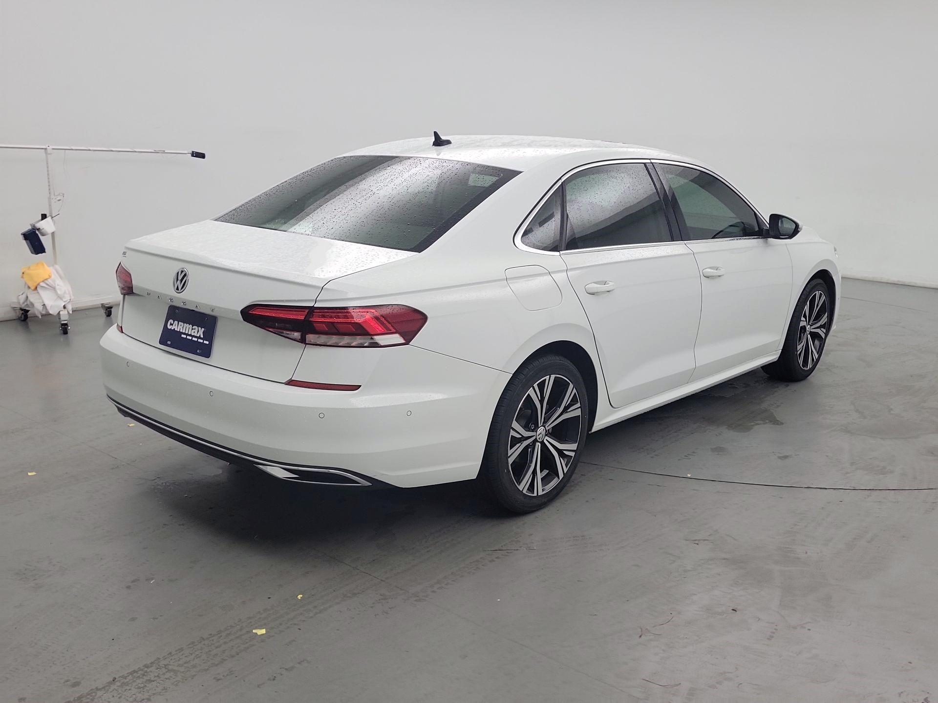 Thumbnail: 2020 Volkswagen Passat - 5