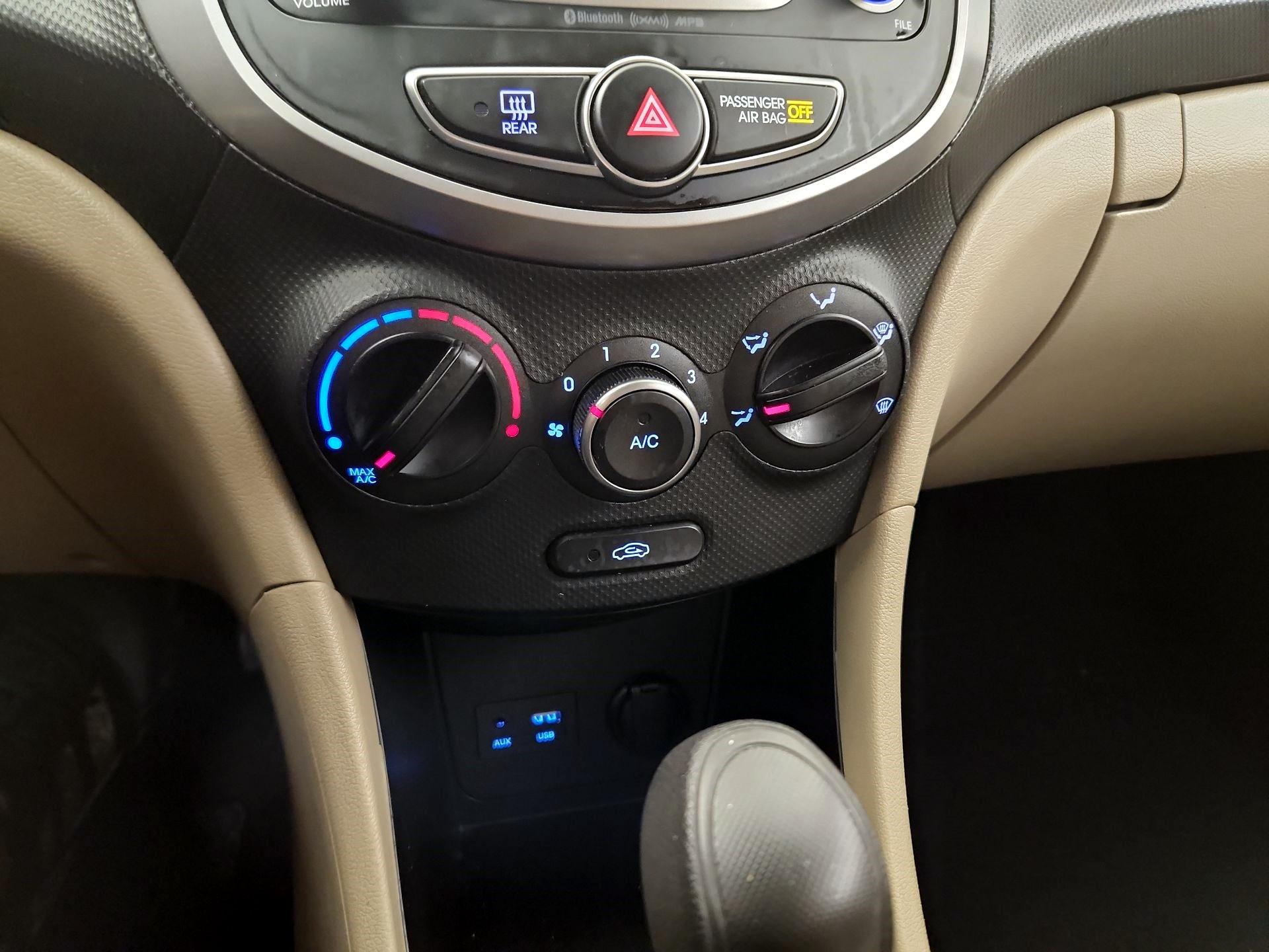 Thumbnail: 2017 Hyundai Accent - 13