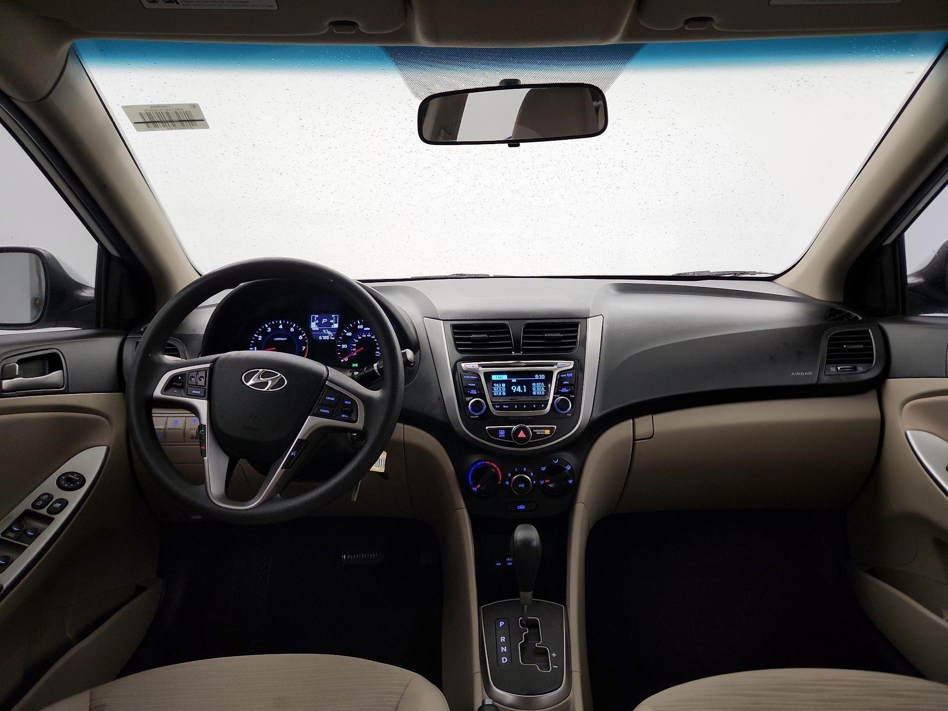 Thumbnail: 2017 Hyundai Accent - 8