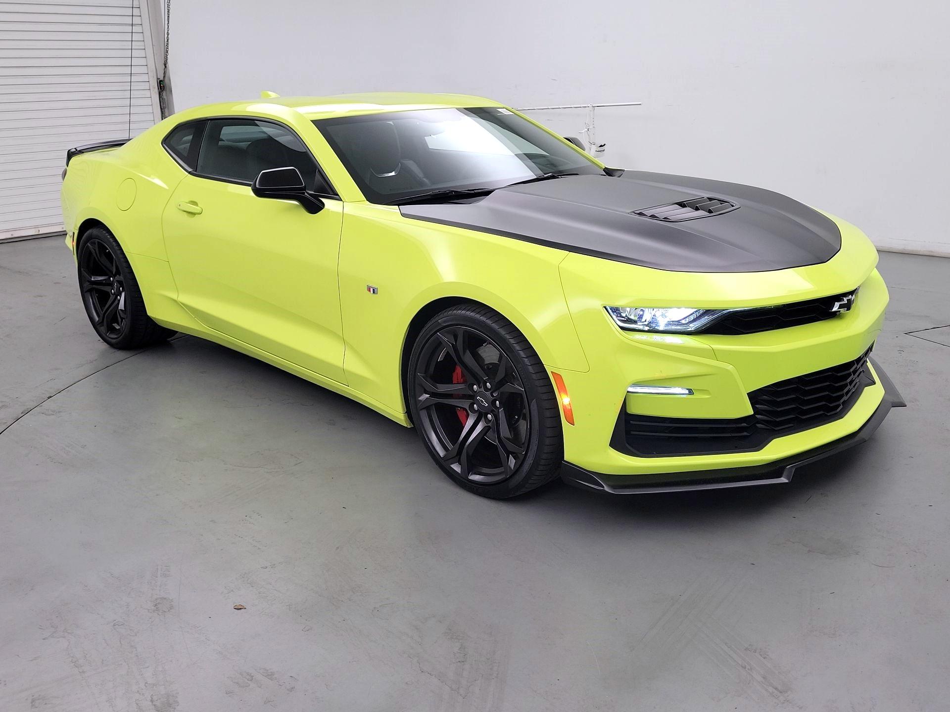 Thumbnail: 2021 Chevrolet Camaro - 1