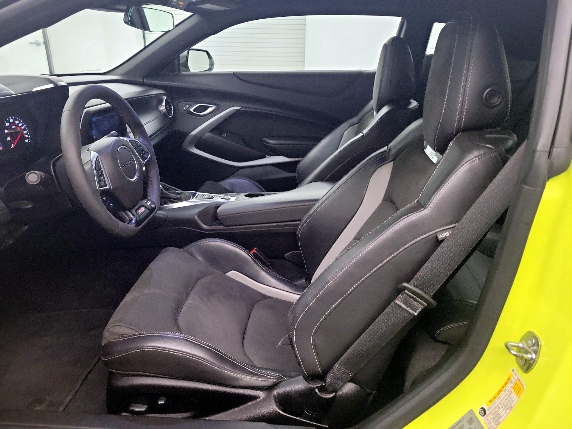 Thumbnail: 2021 Chevrolet Camaro - 9