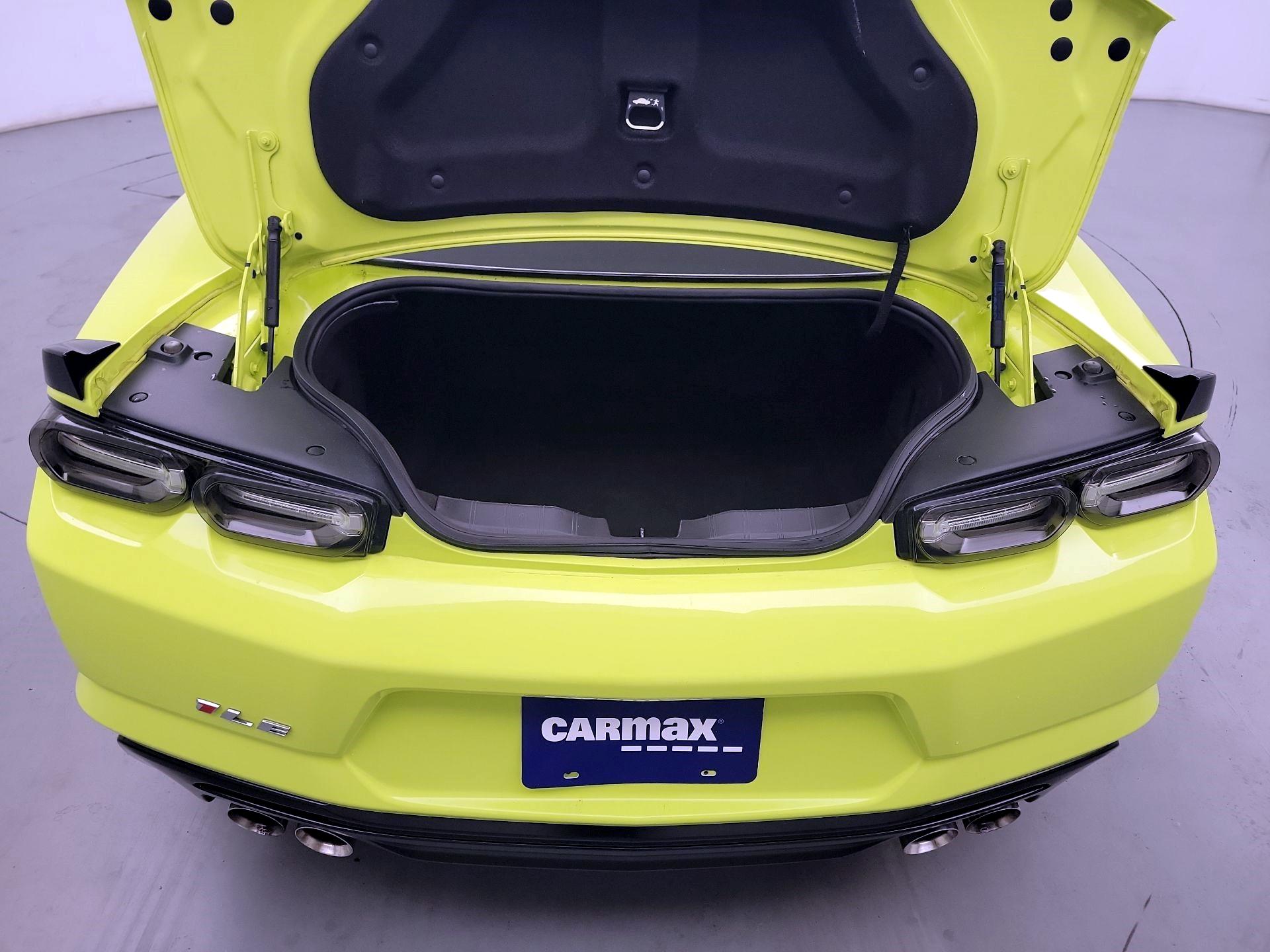 Thumbnail: 2021 Chevrolet Camaro - 16