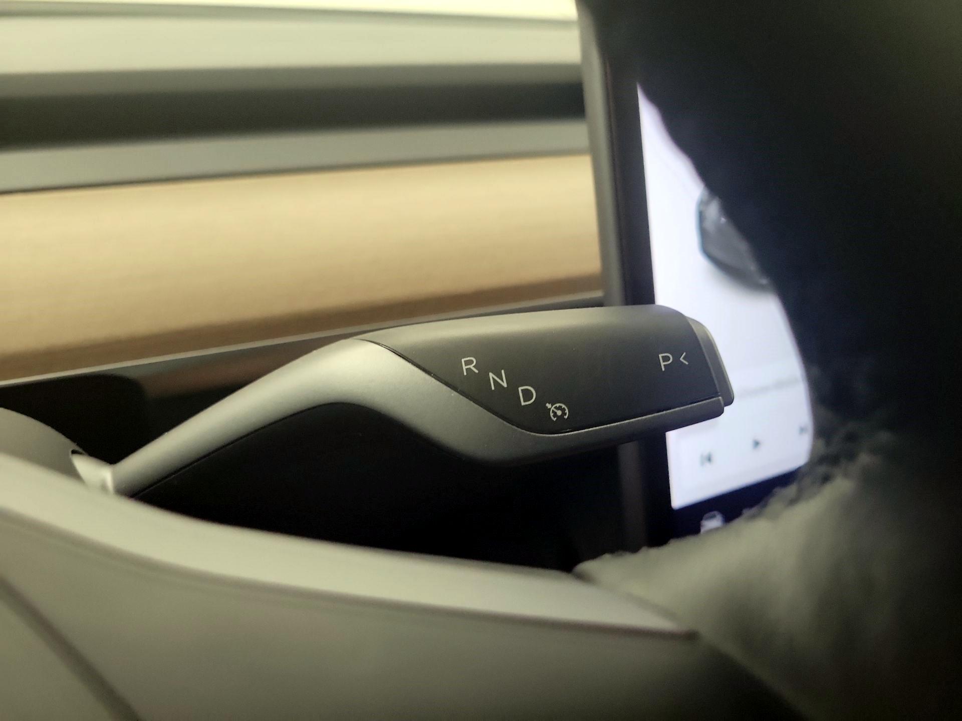 Thumbnail: 2022 Tesla Model Y - 15