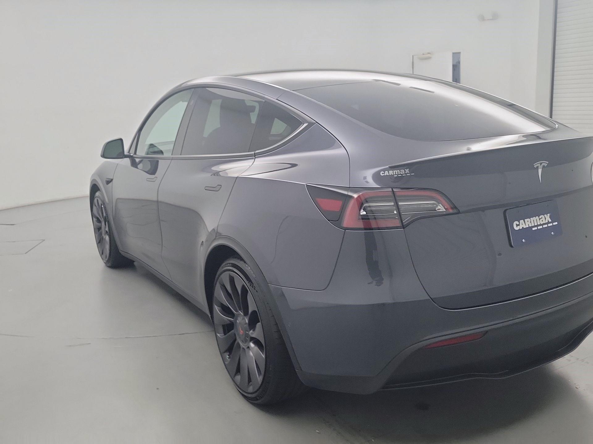 Thumbnail: 2022 Tesla Model Y - 7