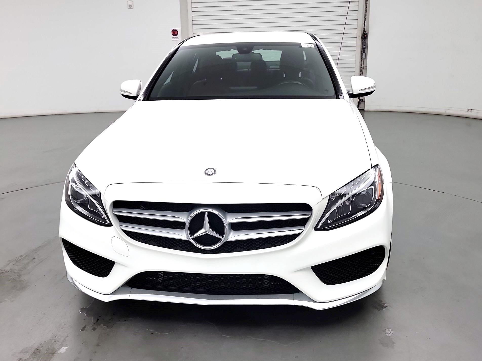 Thumbnail: 2015 Mercedes-Benz C-Class - 2