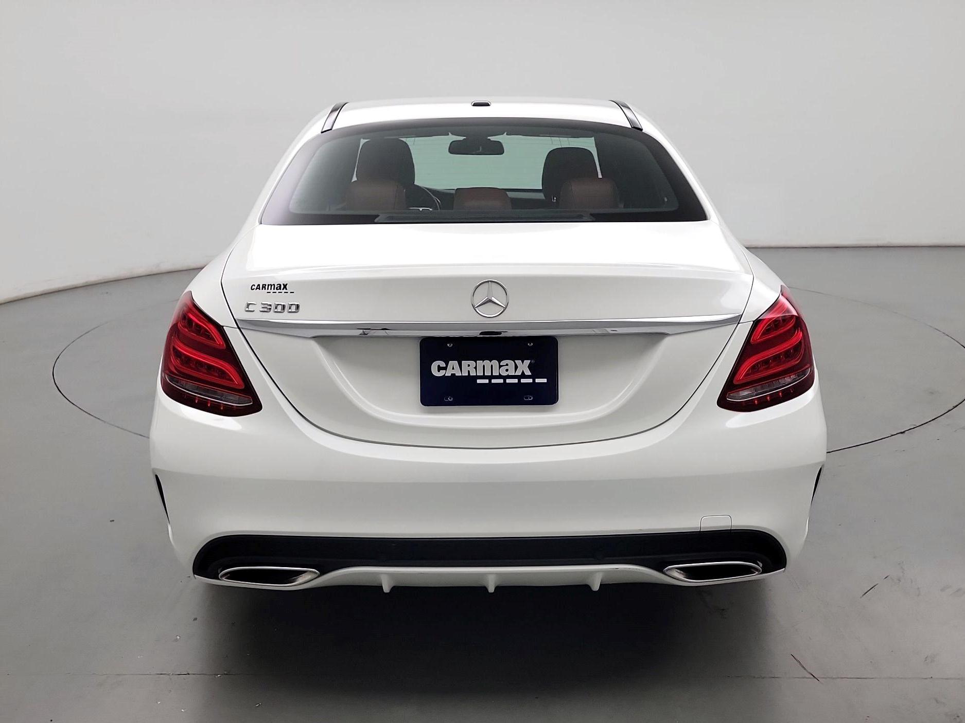 Thumbnail: 2015 Mercedes-Benz C-Class - 6