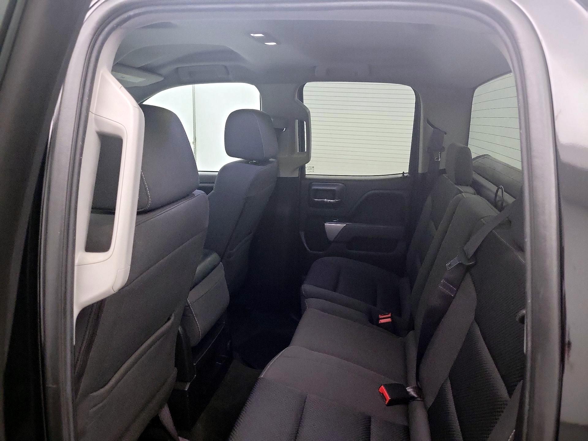 Thumbnail: 2016 Chevrolet Silverado 1500 - 19