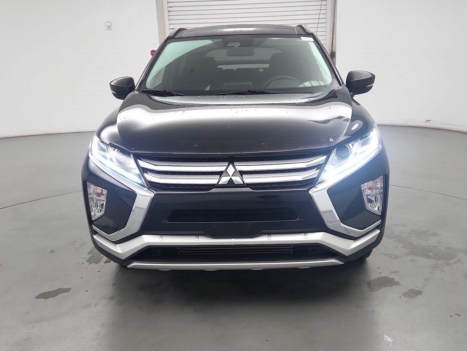 Thumbnail: 2020 Mitsubishi Eclipse Cross - 2