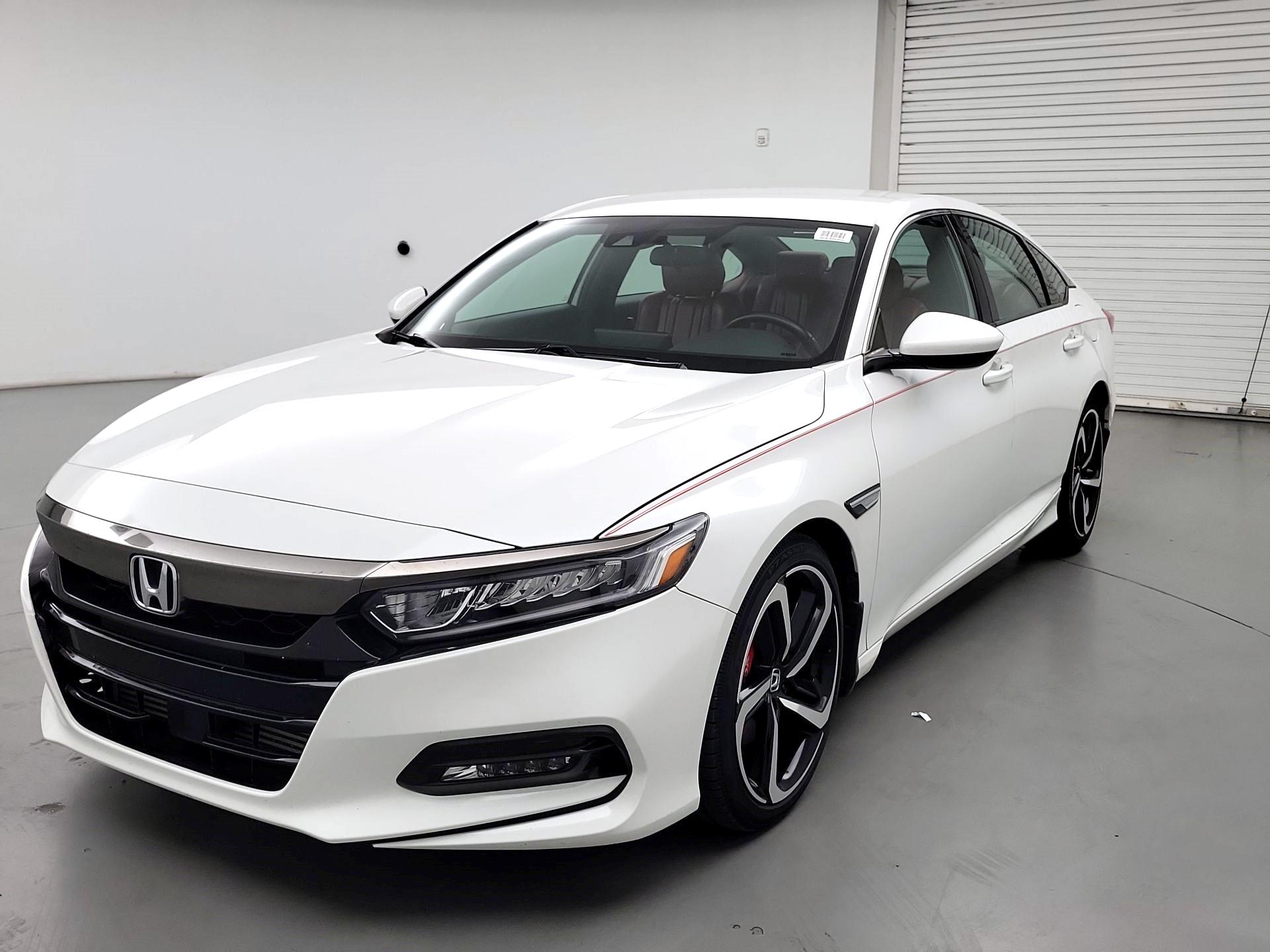 Thumbnail: 2019 Honda Accord - 3
