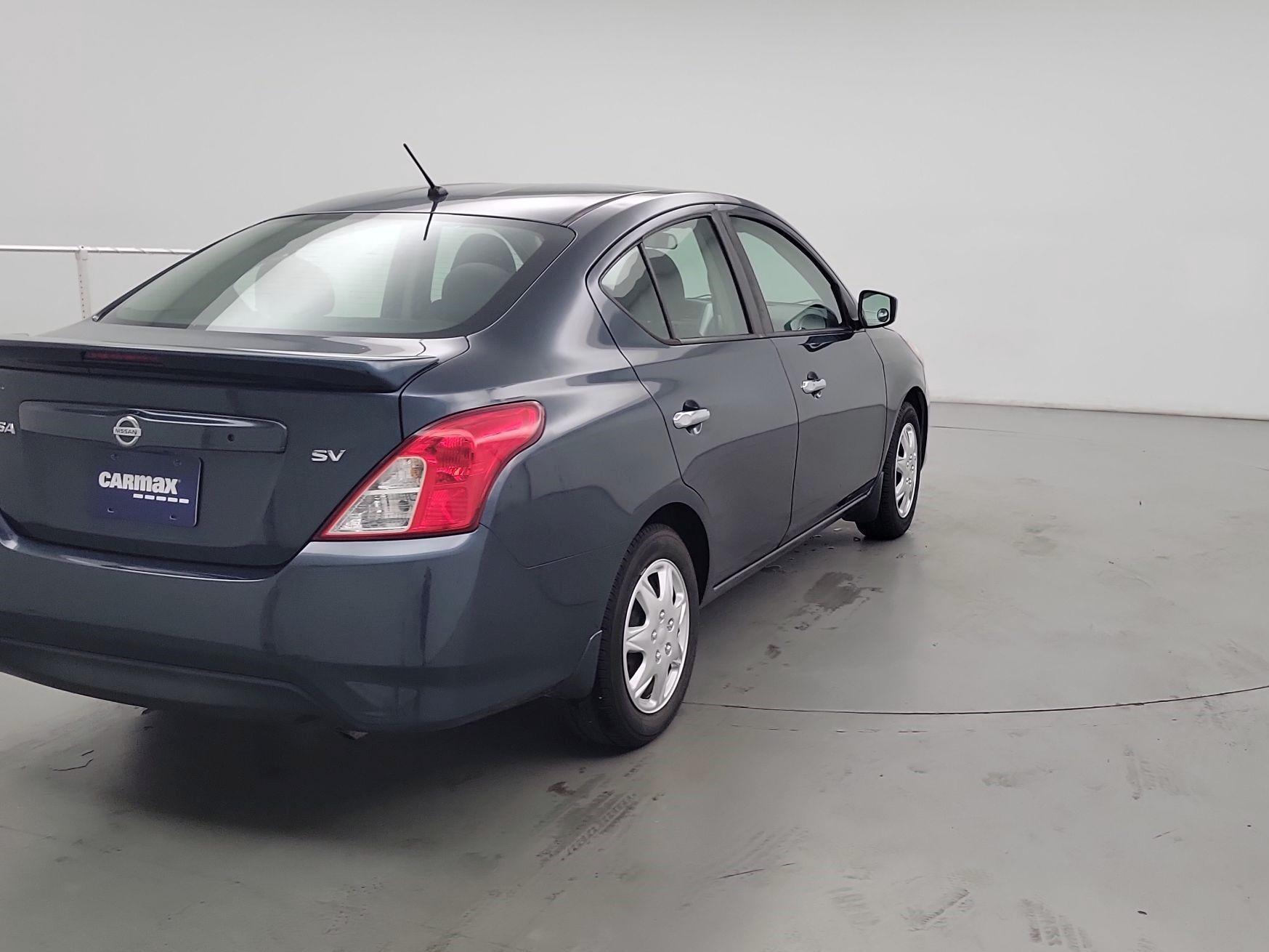 Thumbnail: 2017 Nissan Versa - 5