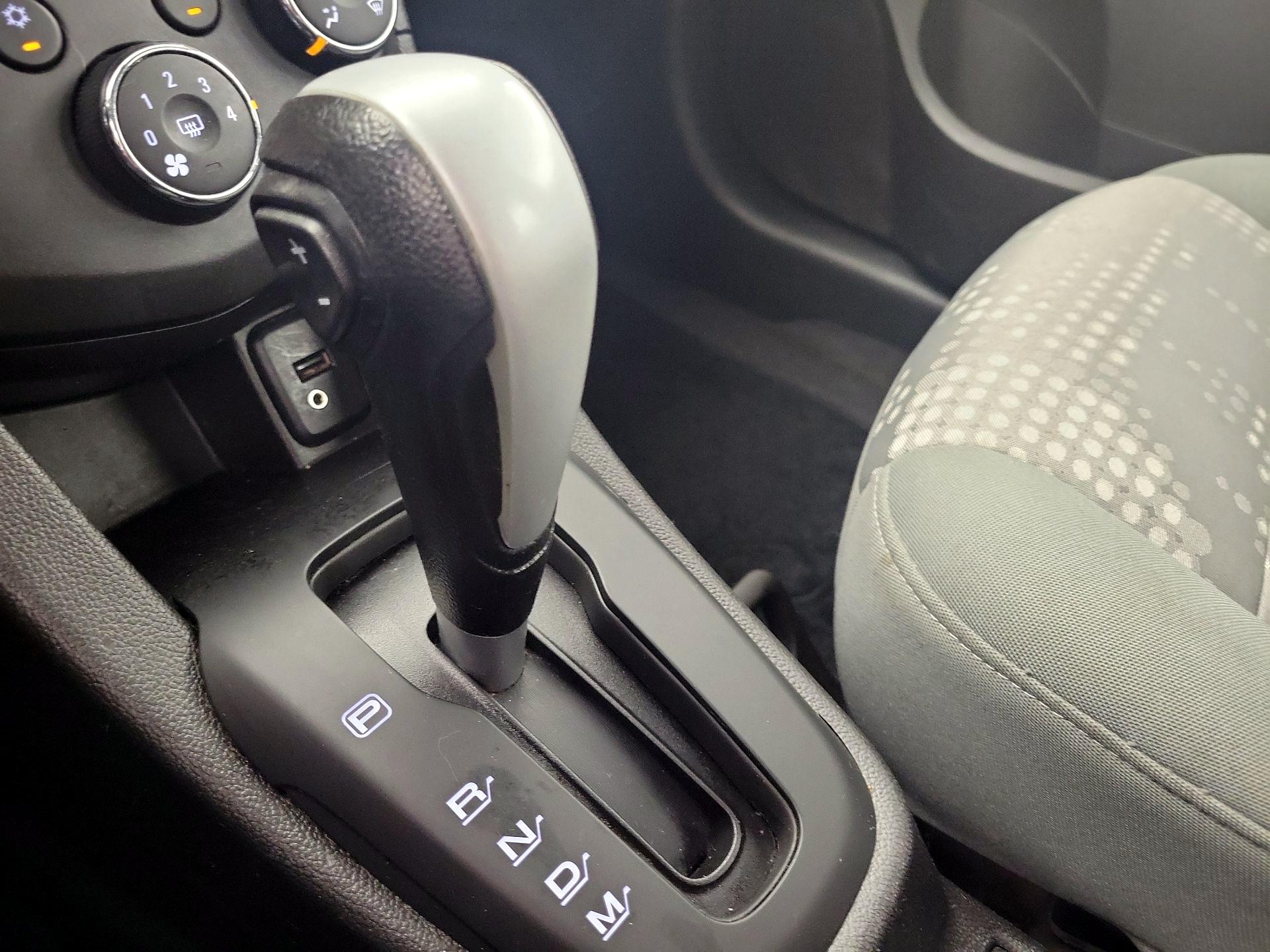 Thumbnail: 2017 Chevrolet Sonic - 17