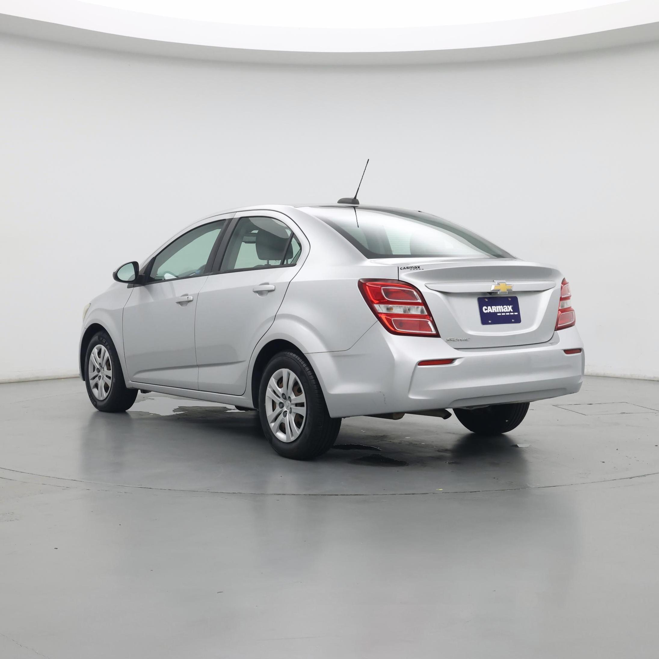 Thumbnail: 2017 Chevrolet Sonic - 2