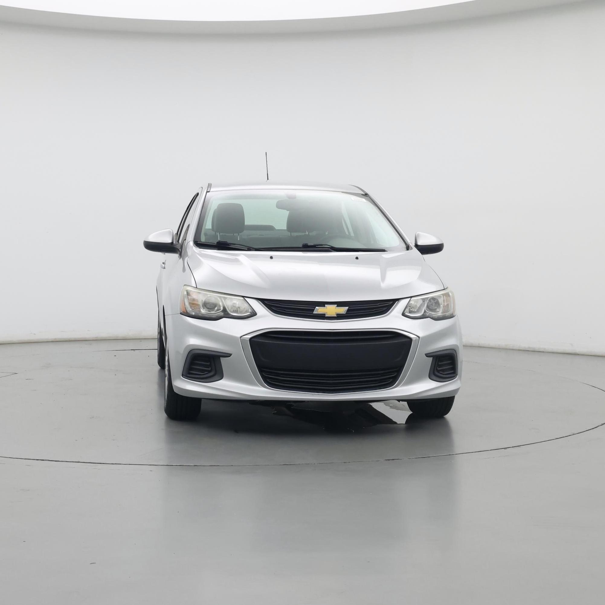 Thumbnail: 2017 Chevrolet Sonic - 5