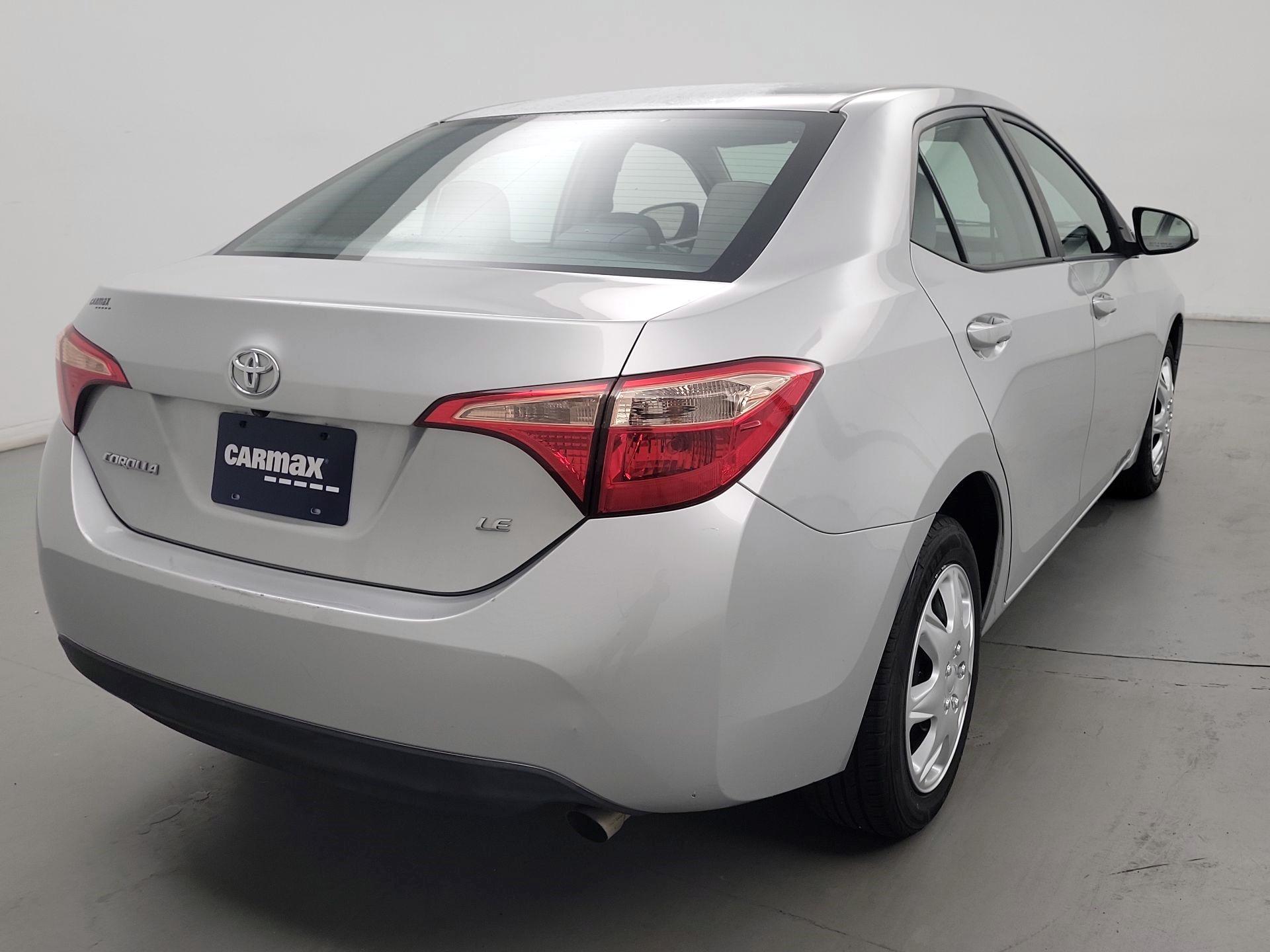 Thumbnail: 2017 Toyota Corolla - 5
