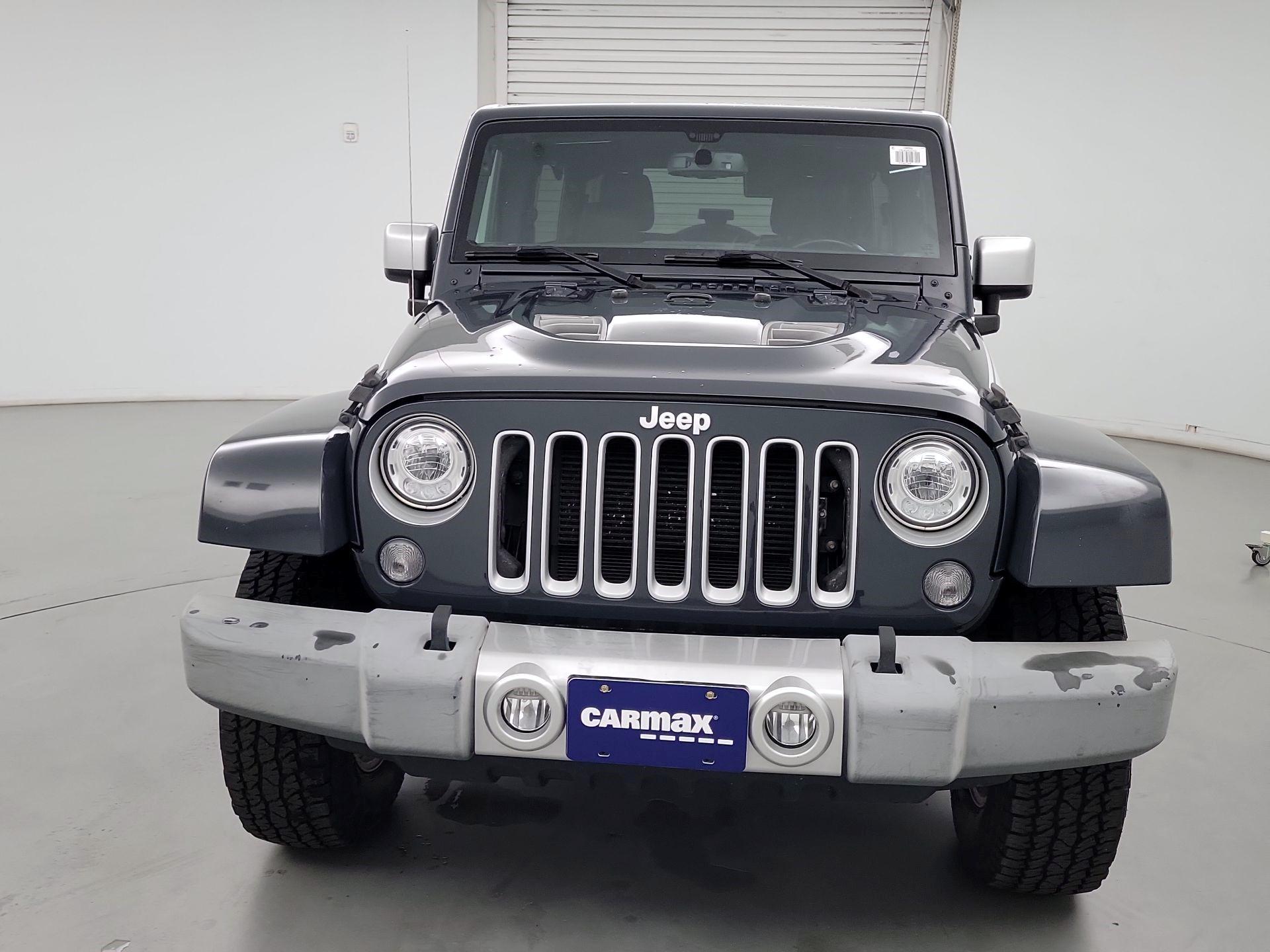 Thumbnail: 2017 Jeep Wrangler - 2