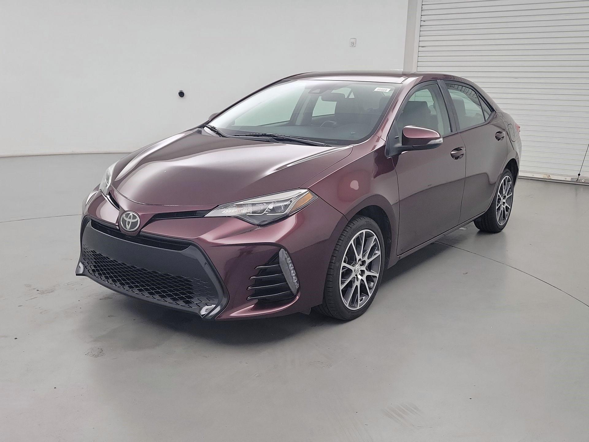 Thumbnail: 2017 Toyota Corolla - 3