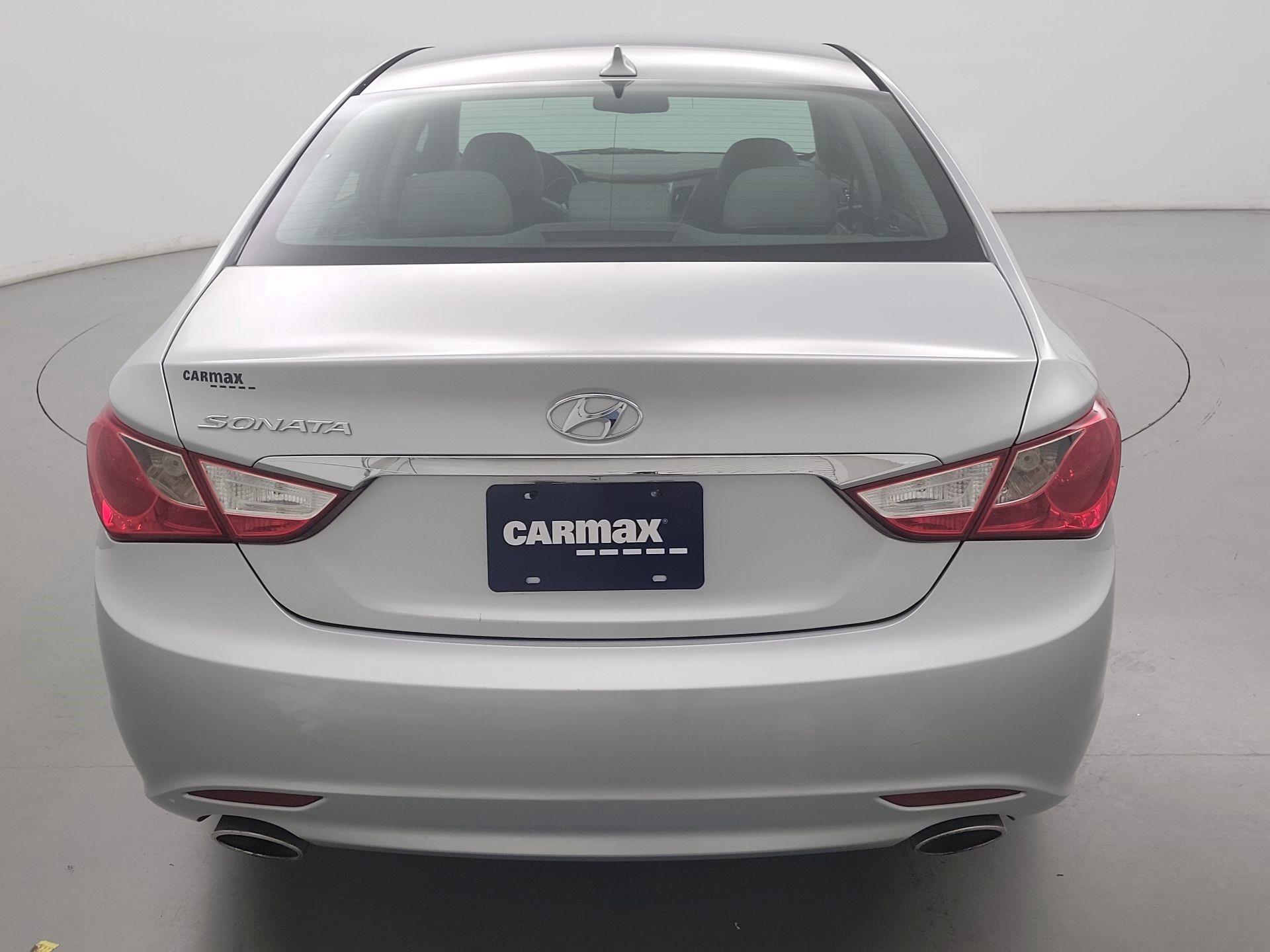 Thumbnail: 2013 Hyundai Sonata - 6