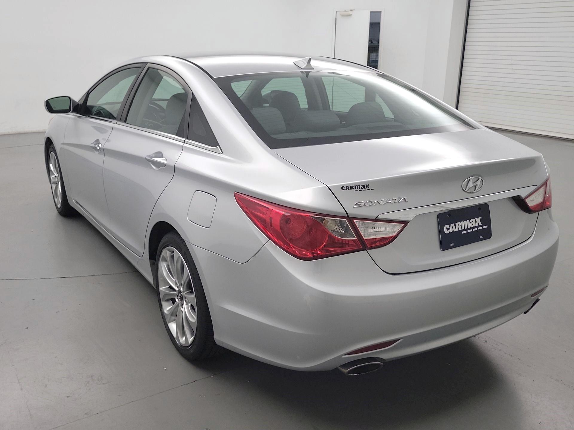 Thumbnail: 2013 Hyundai Sonata - 7