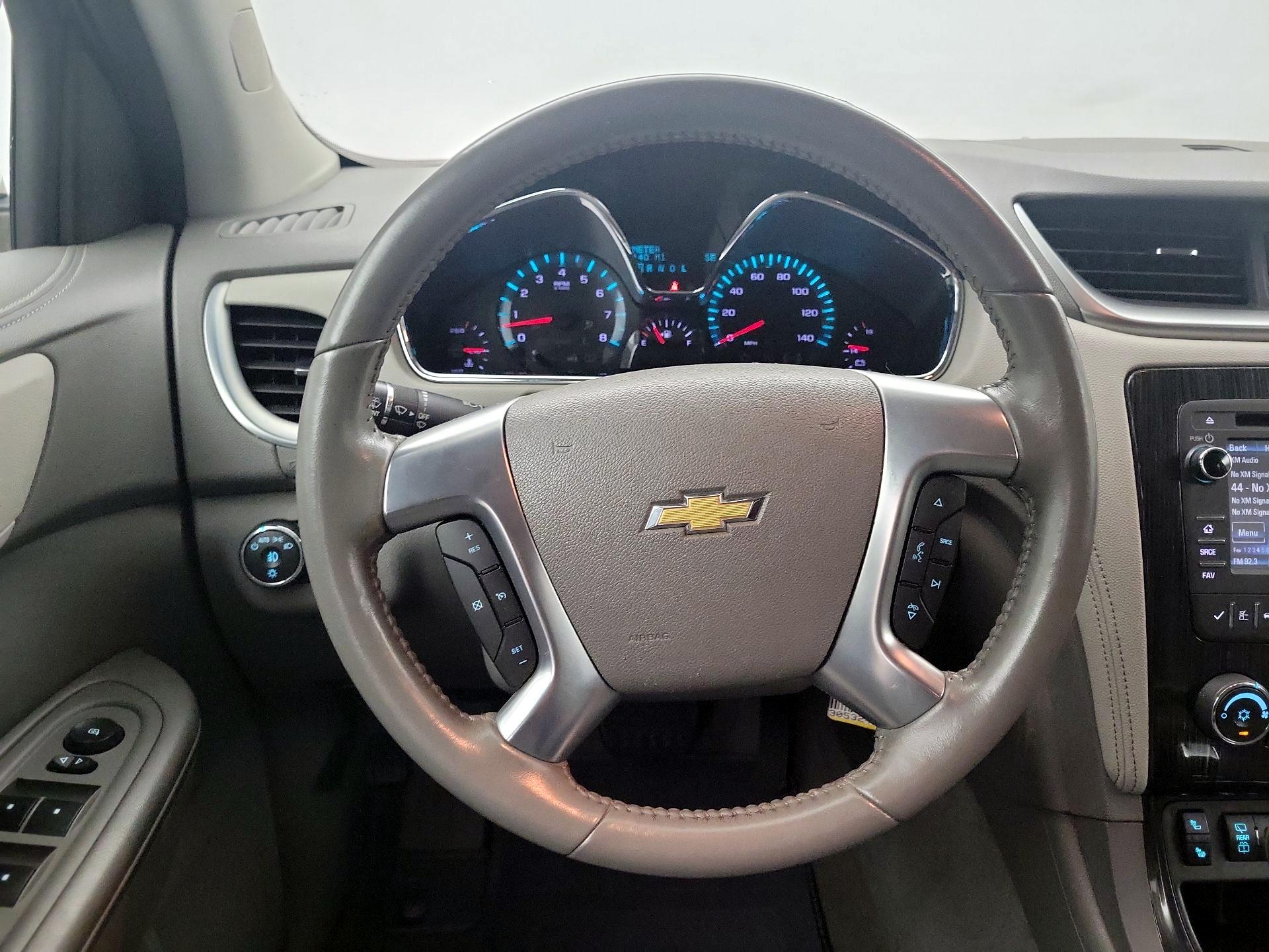 Thumbnail: 2015 Chevrolet Traverse - 10