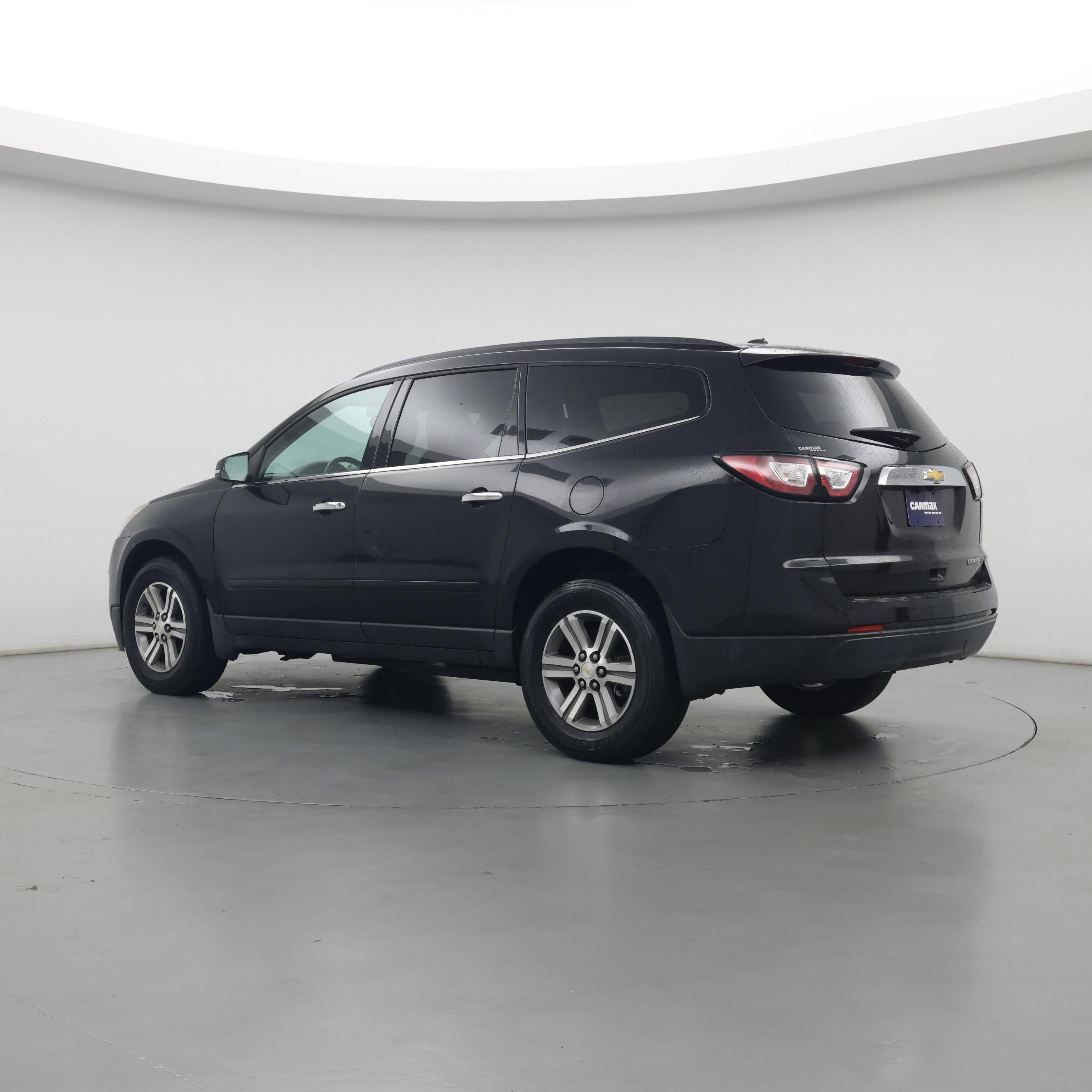 Thumbnail: 2015 Chevrolet Traverse - 3