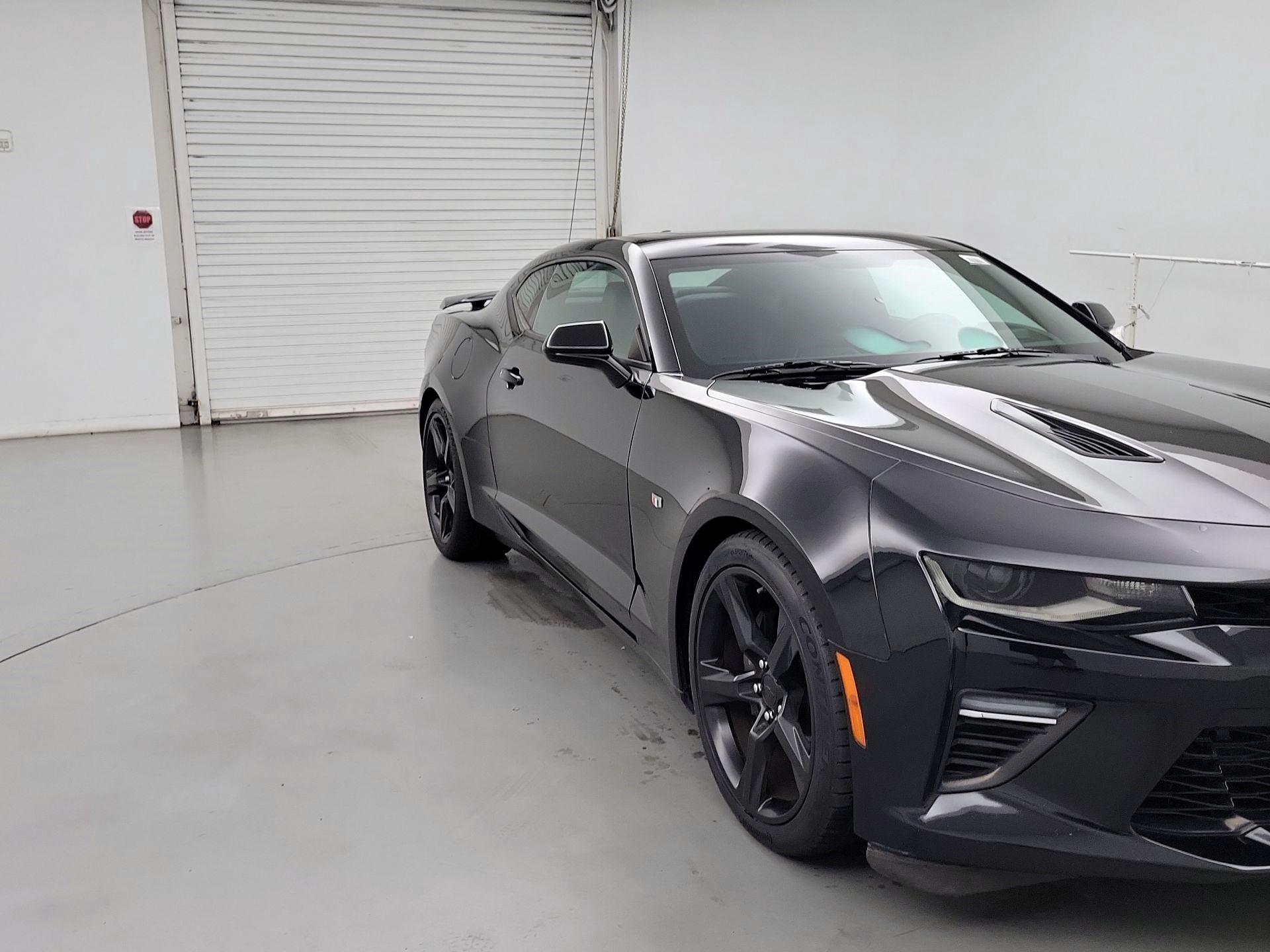 Thumbnail: 2017 Chevrolet Camaro - 1
