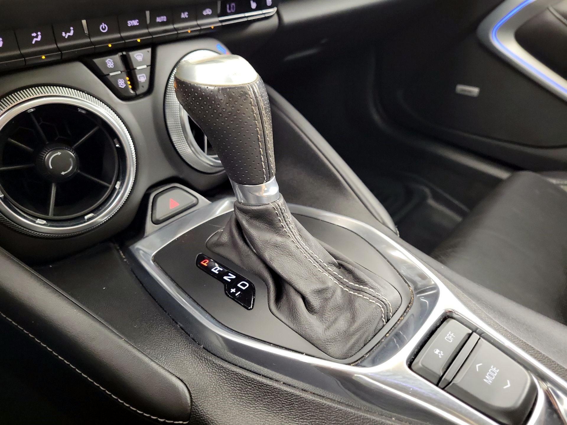 Thumbnail: 2017 Chevrolet Camaro - 16
