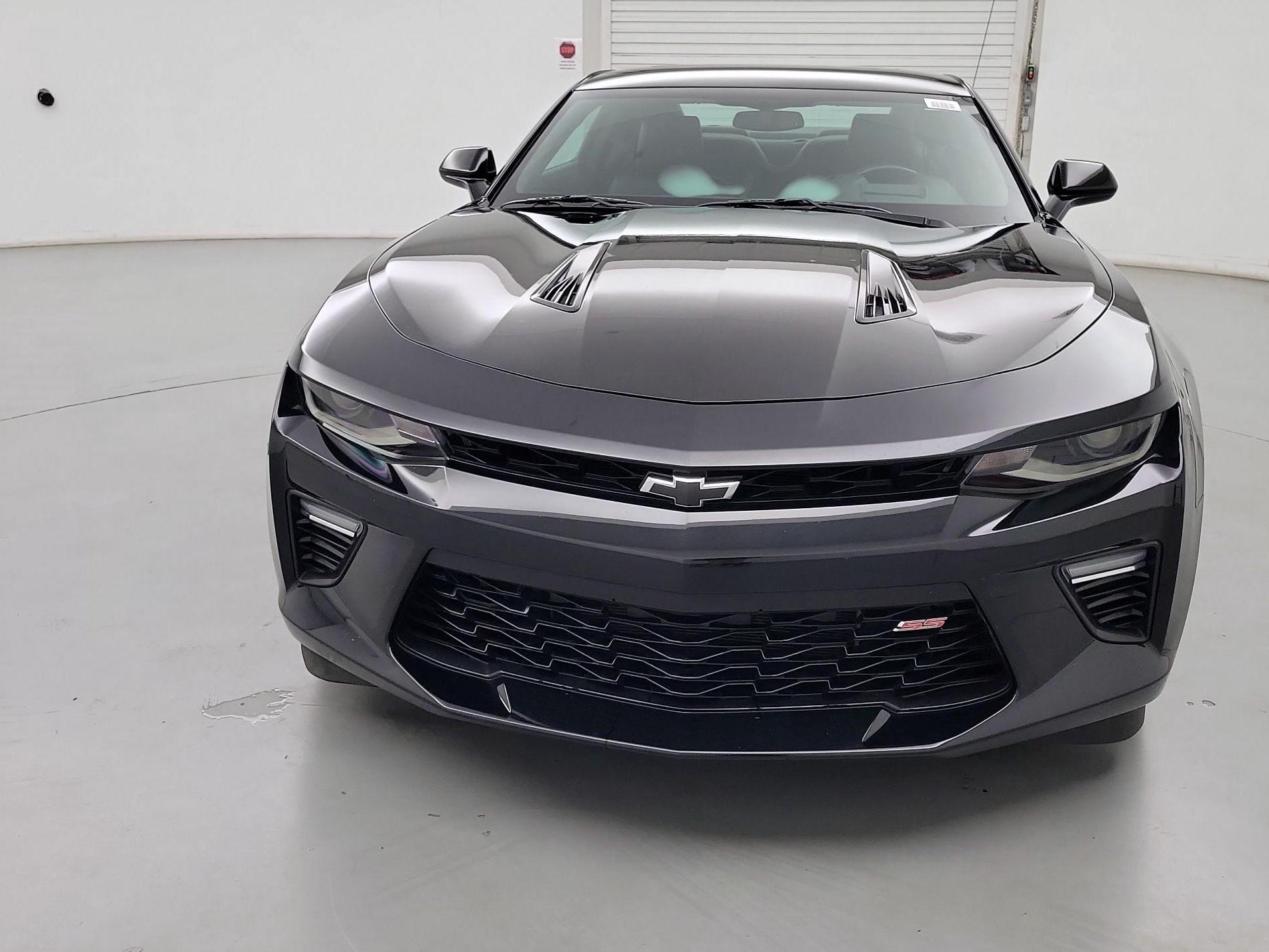 Thumbnail: 2017 Chevrolet Camaro - 2