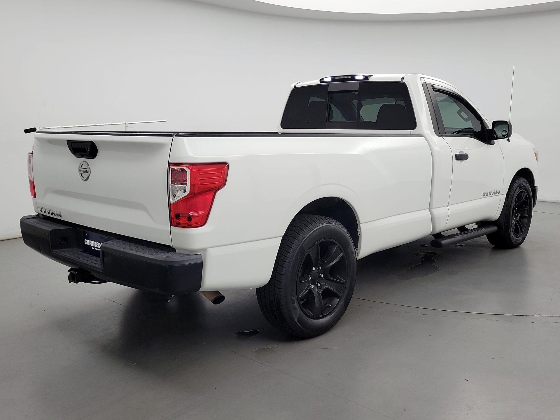 Thumbnail: 2018 Nissan Titan - 5
