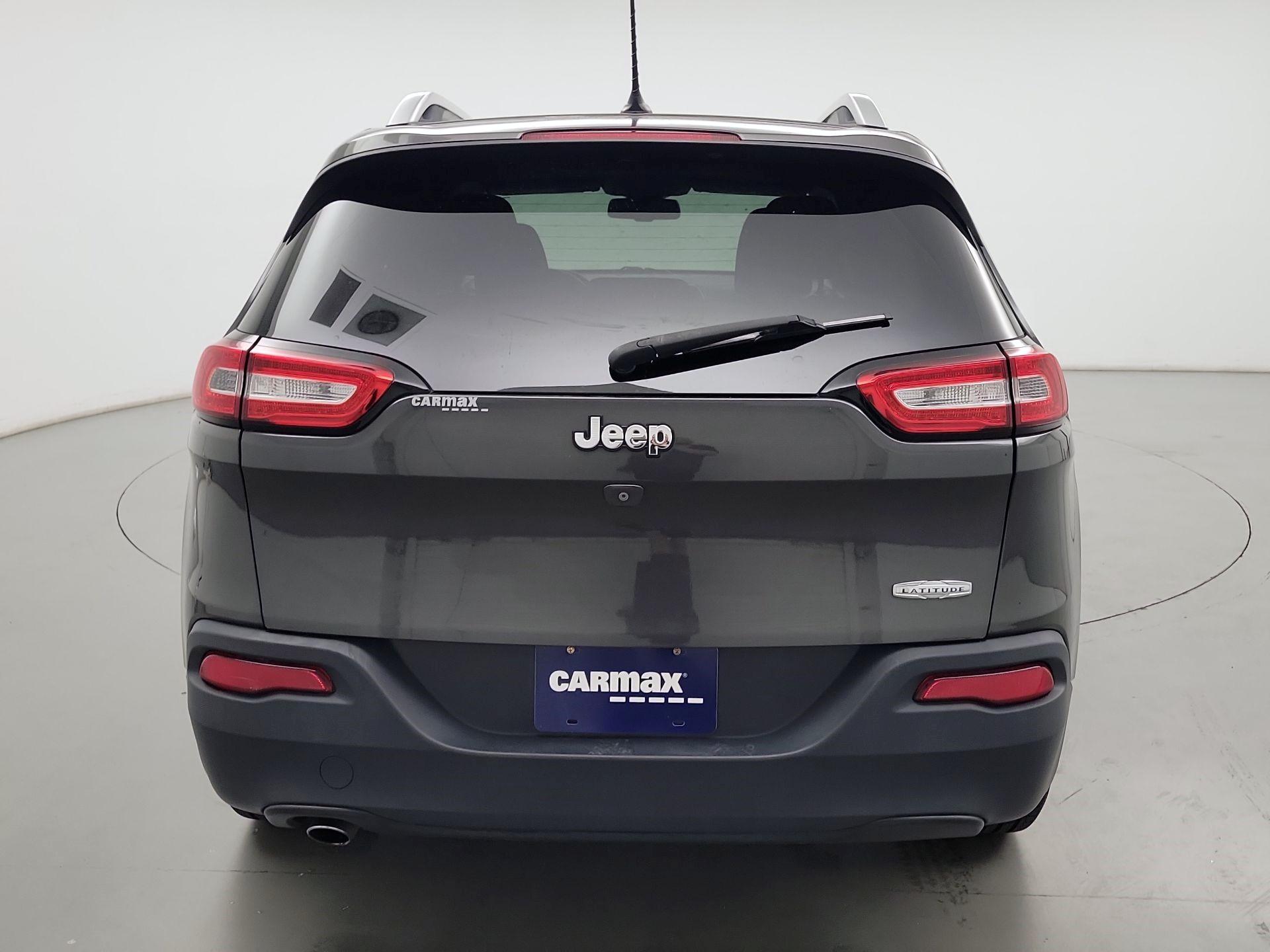 Thumbnail: 2015 Jeep Cherokee - 6