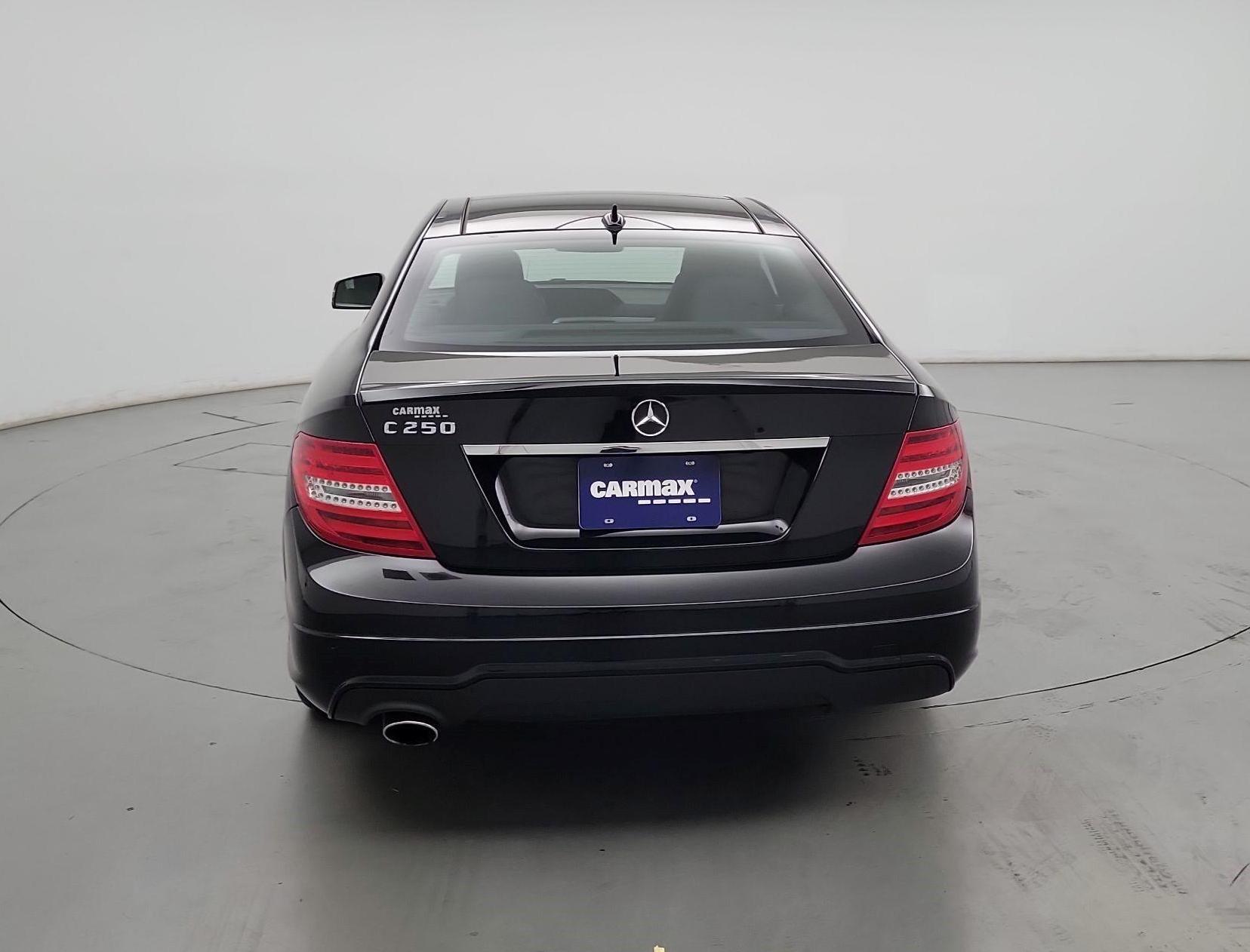 Thumbnail: 2015 Mercedes-Benz C-Class - 6
