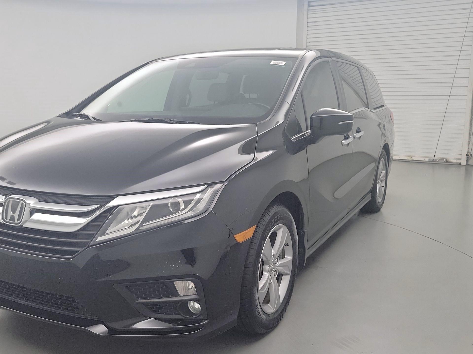 Thumbnail: 2018 Honda Odyssey - 3