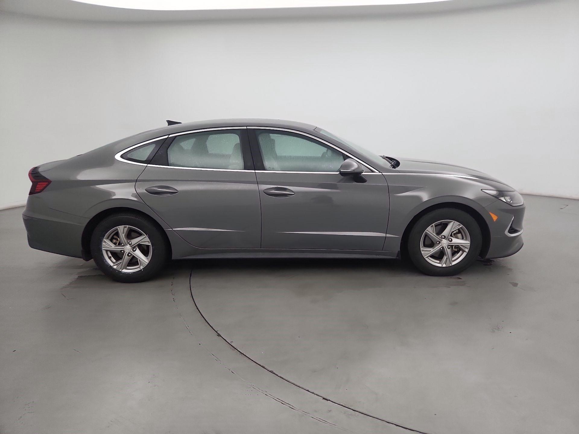 Thumbnail: 2023 Hyundai Sonata - 4