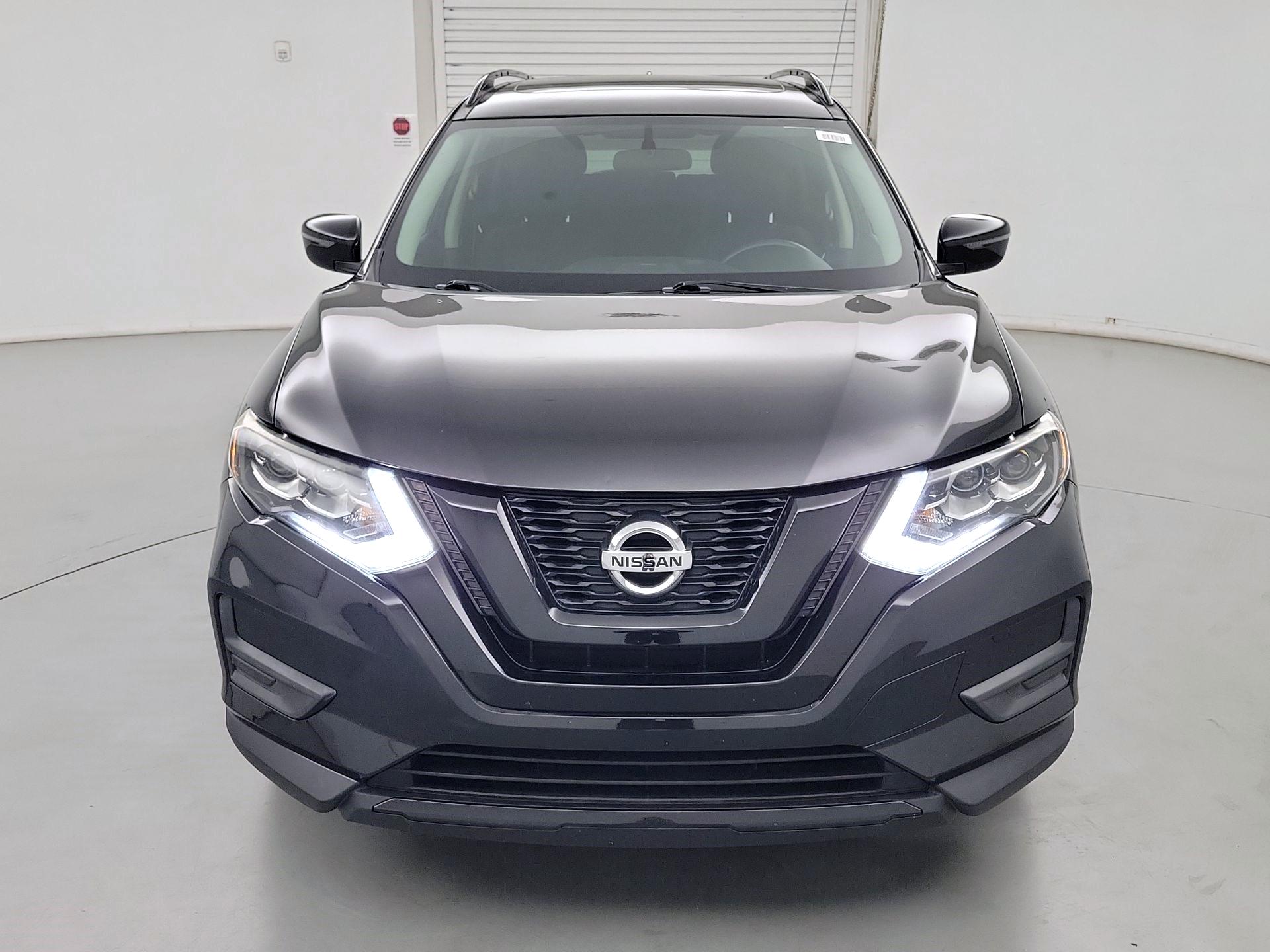 Thumbnail: 2017 Nissan Rogue - 2