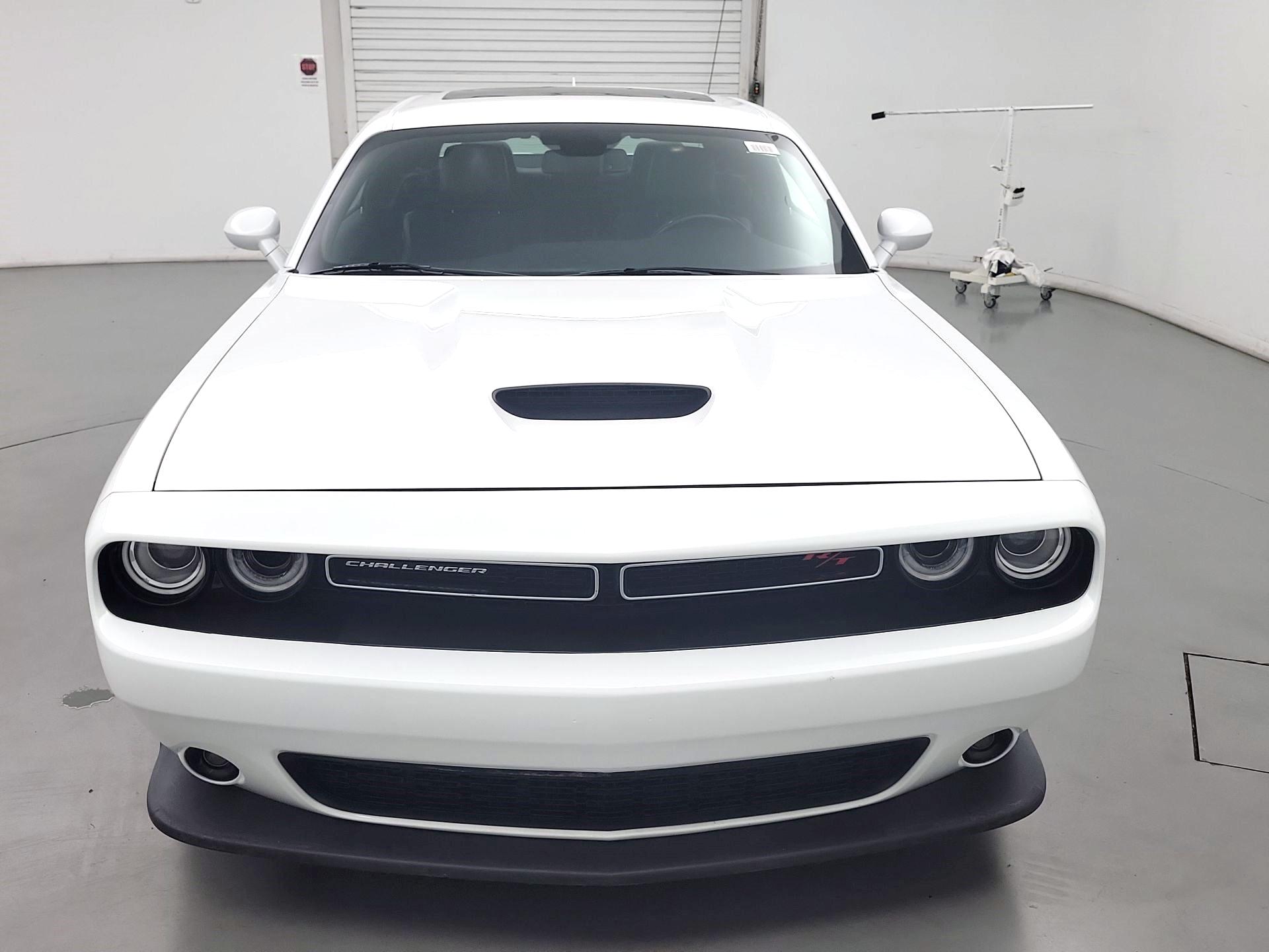 Thumbnail: 2019 Dodge Challenger - 2
