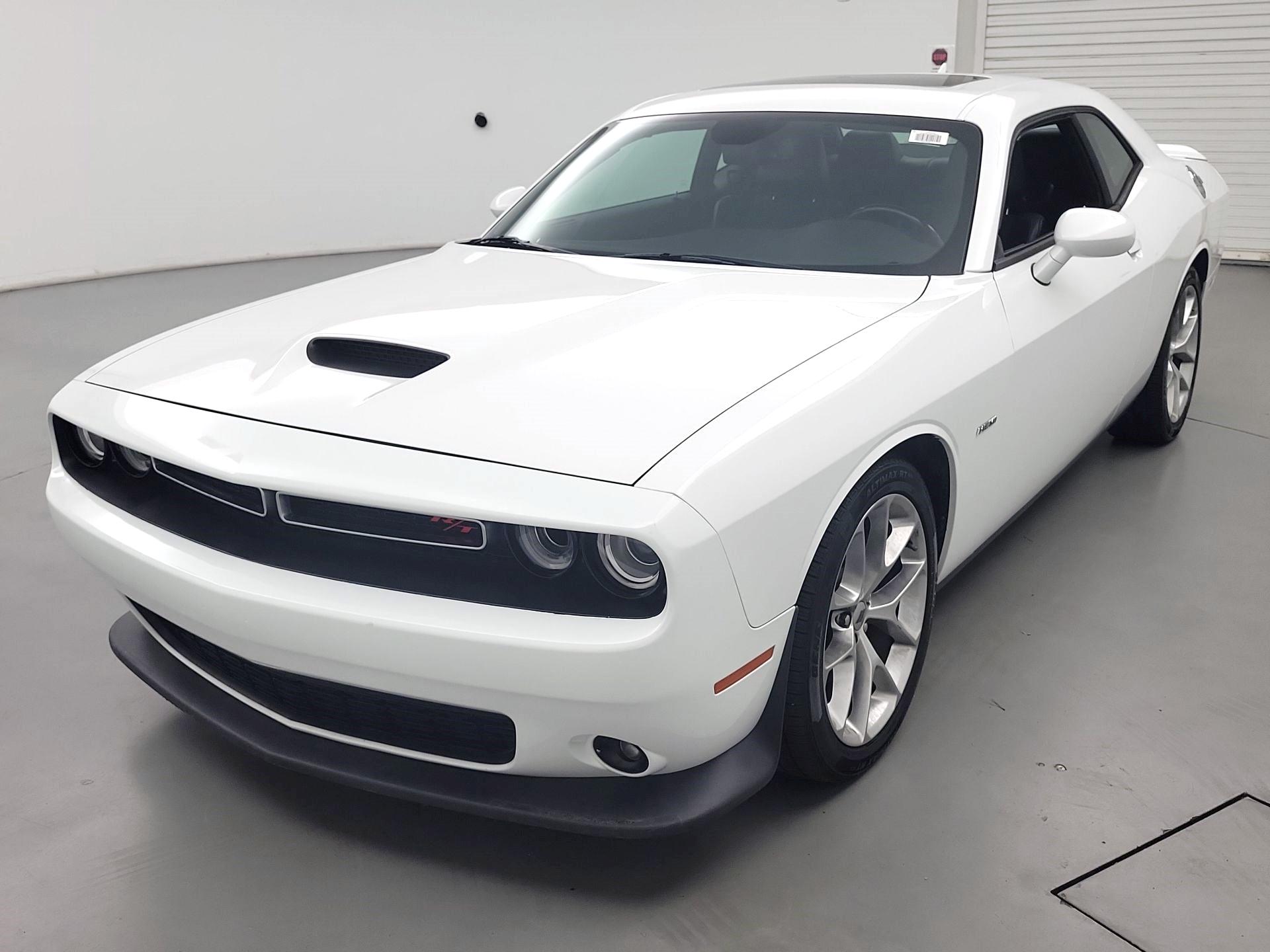 Thumbnail: 2019 Dodge Challenger - 3