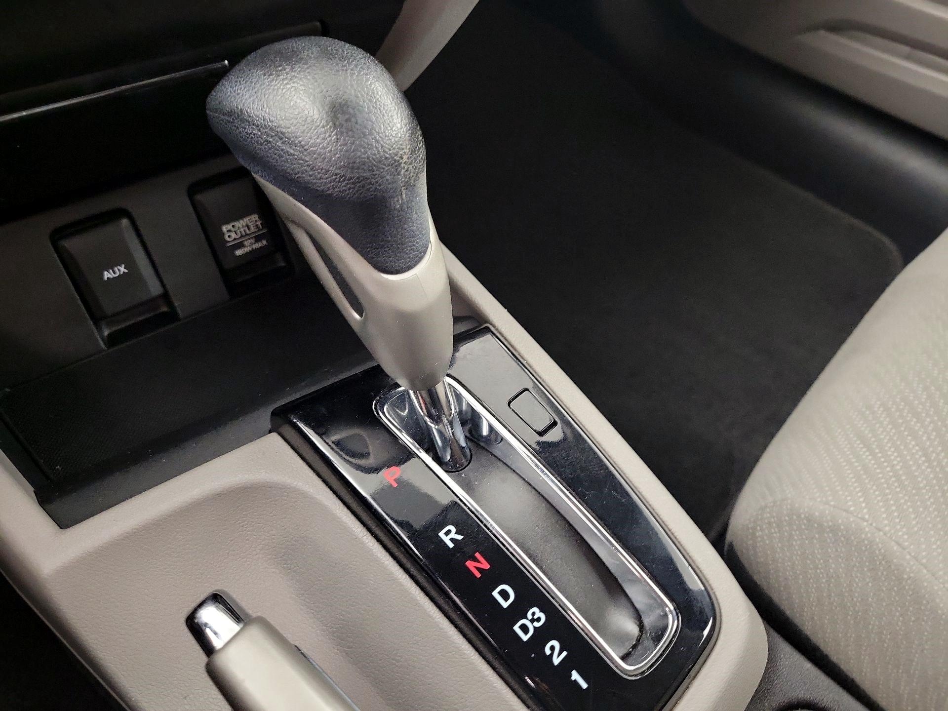 Thumbnail: 2013 Honda Civic - 15