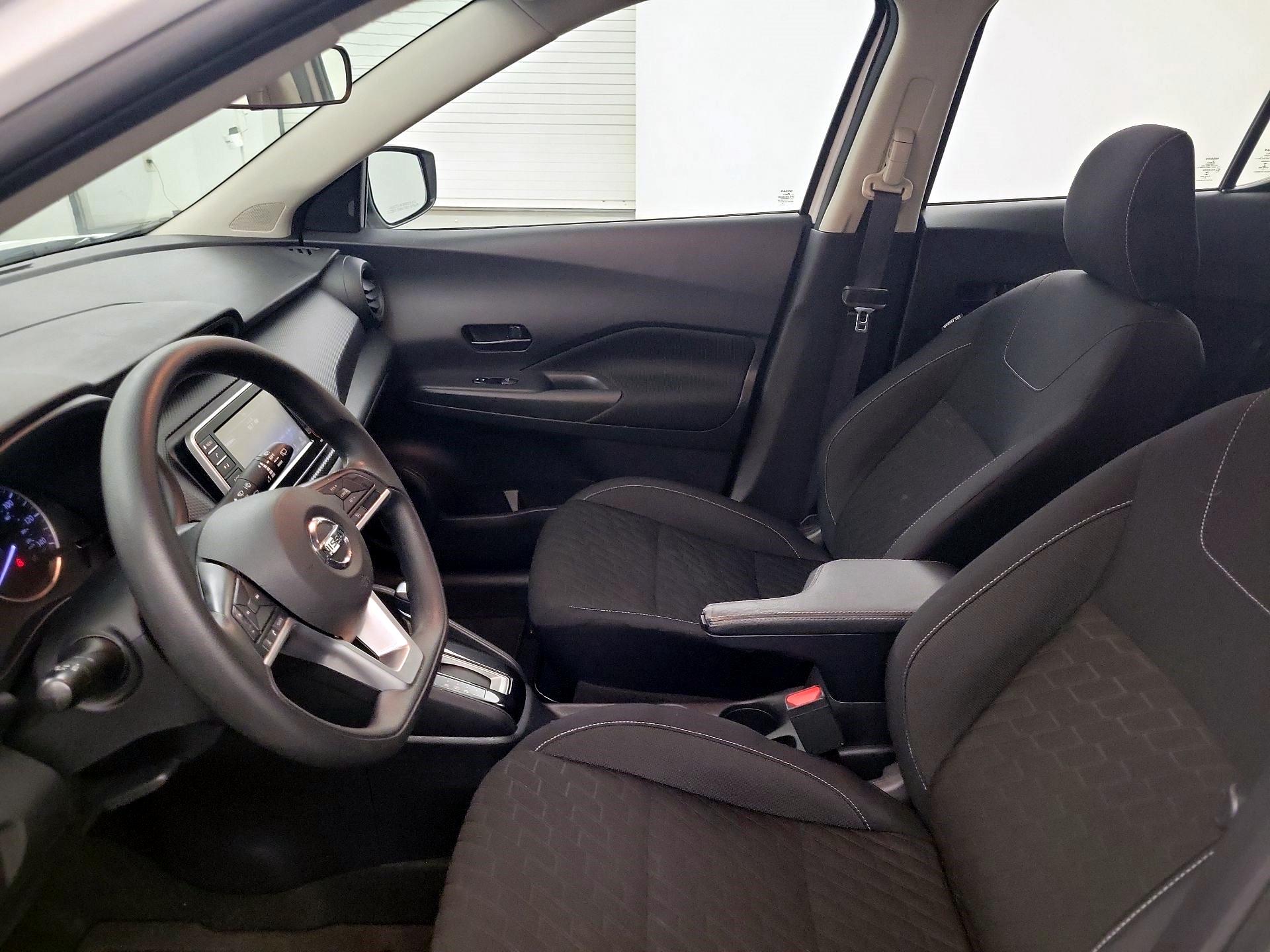 Thumbnail: 2021 Nissan Kicks - 9