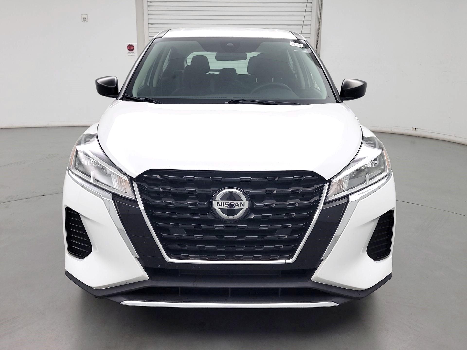 Thumbnail: 2021 Nissan Kicks - 2